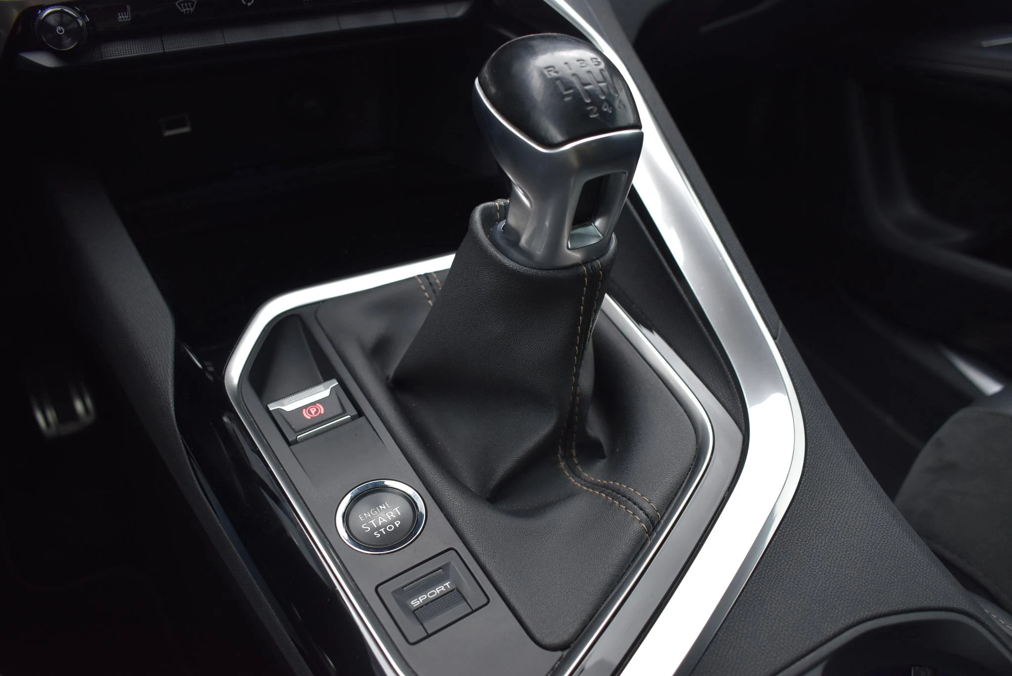 Peugeot-5008-image-43