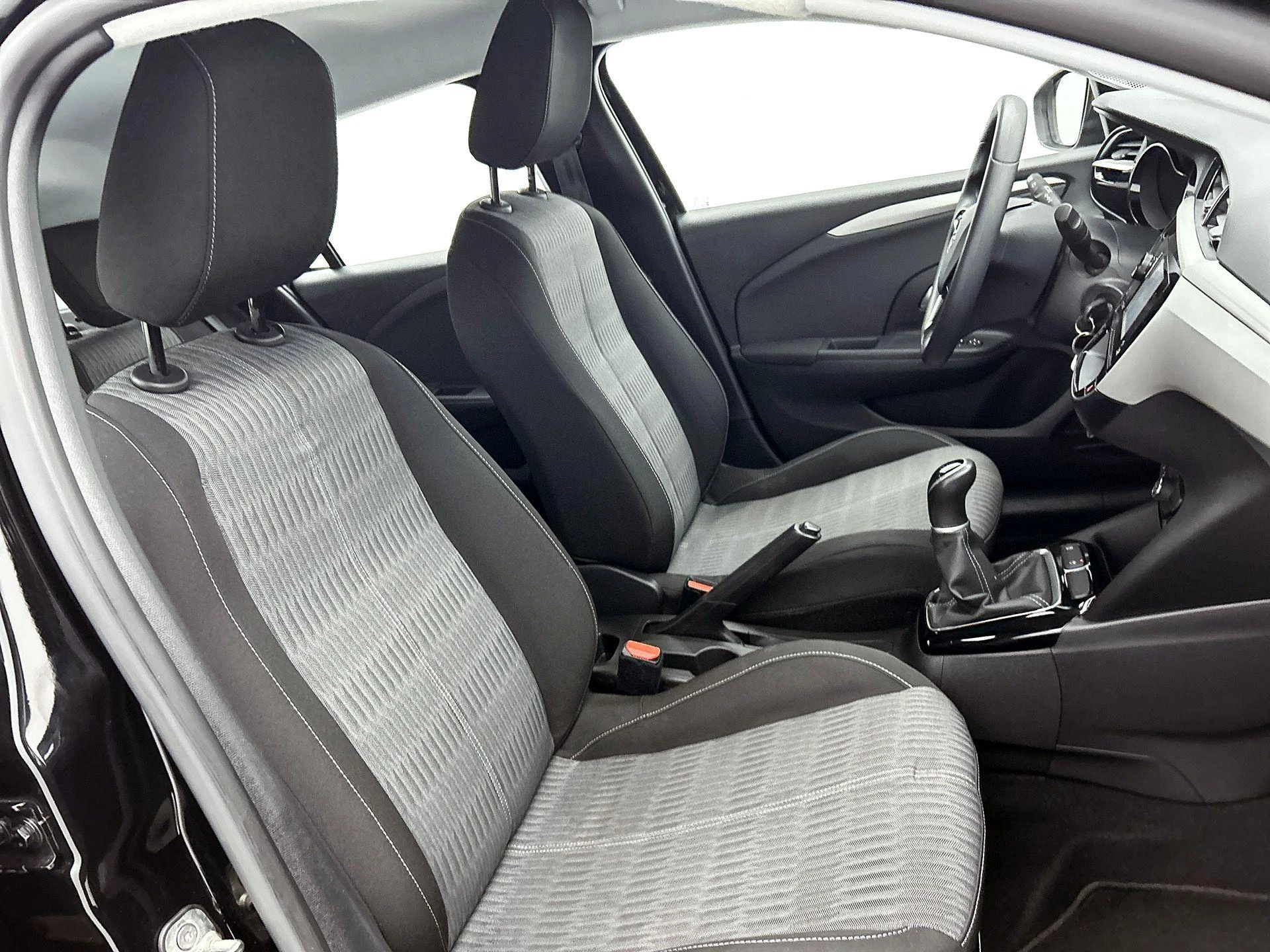 Opel-Corsa-image-38