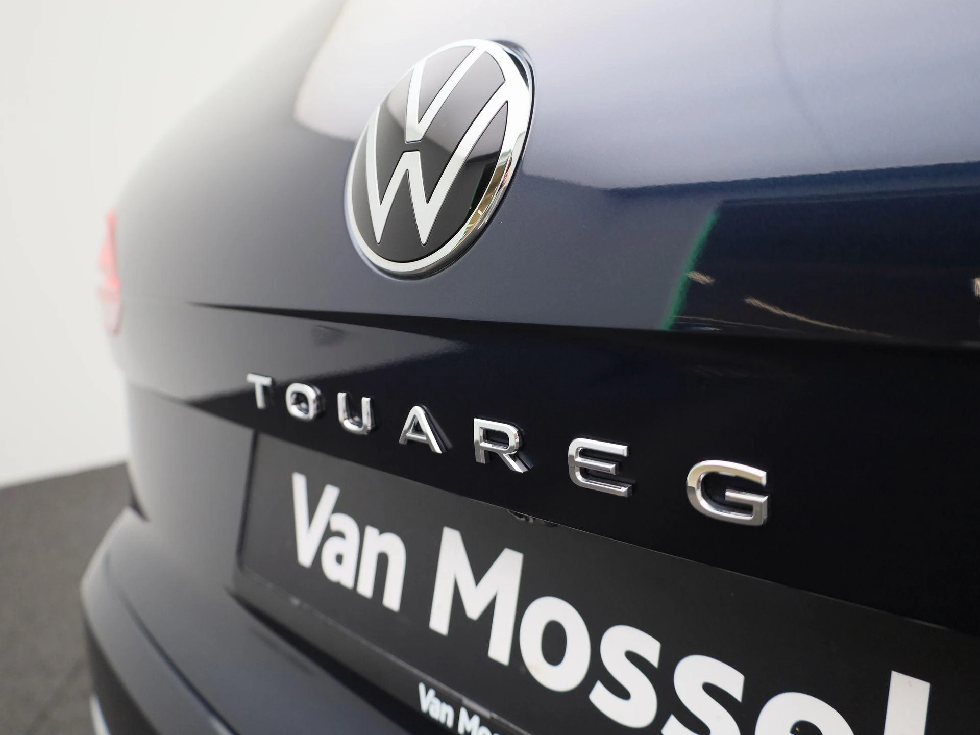 Volkswagen-Touareg-image-39