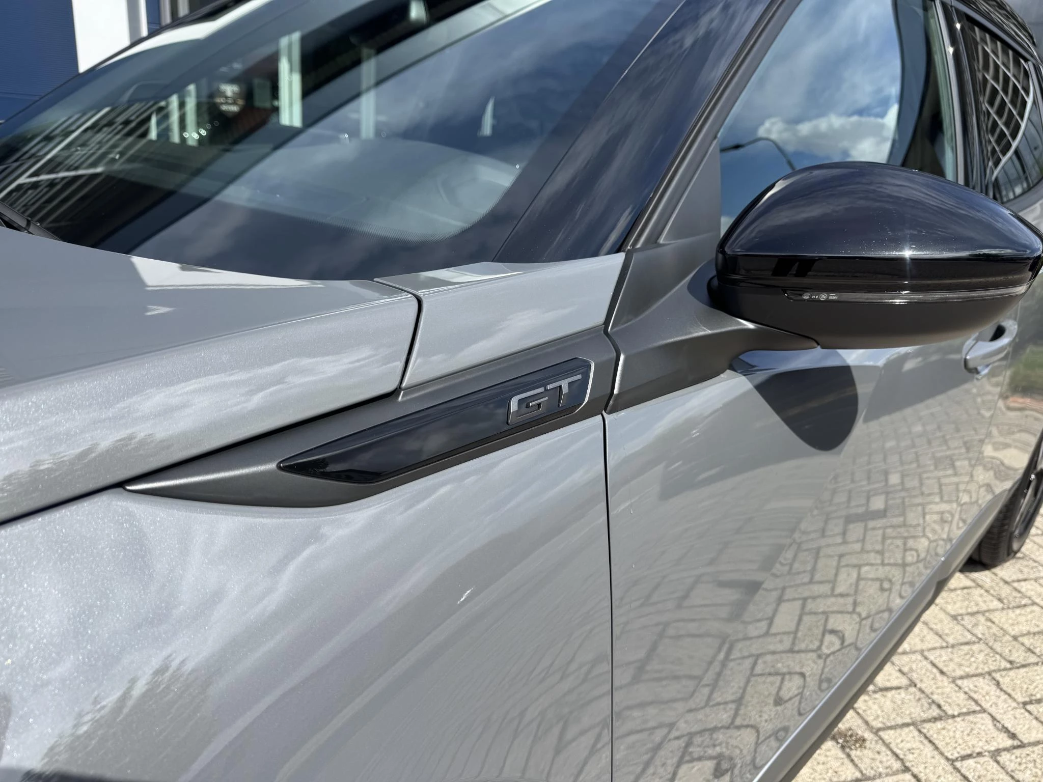 Peugeot-2008-image-10