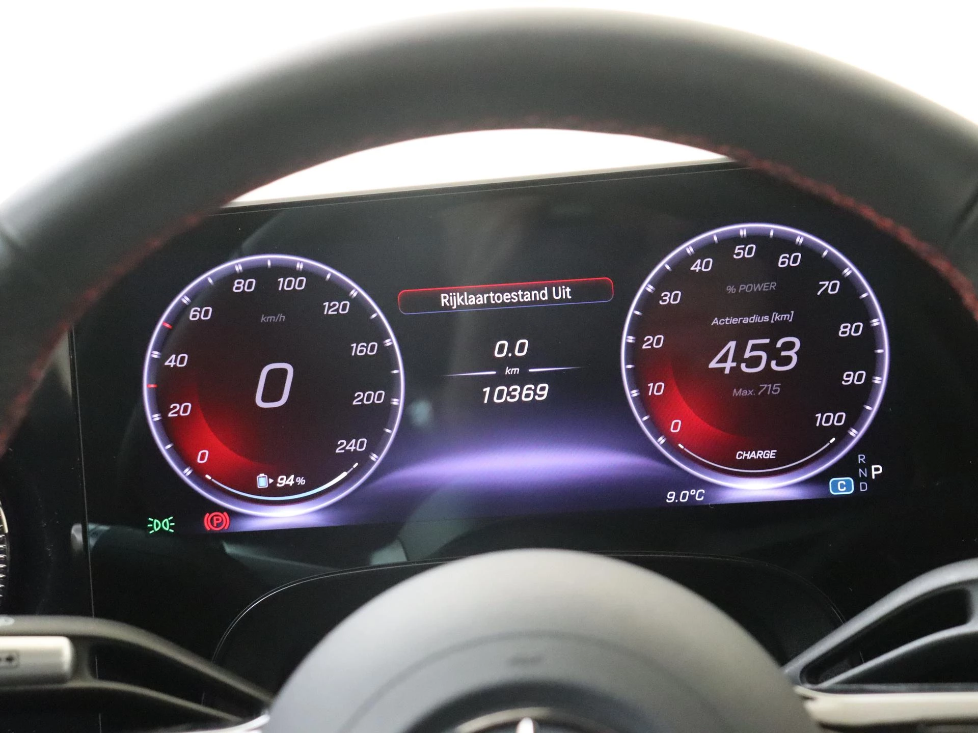 Mercedes-Benz-CLA-image-13