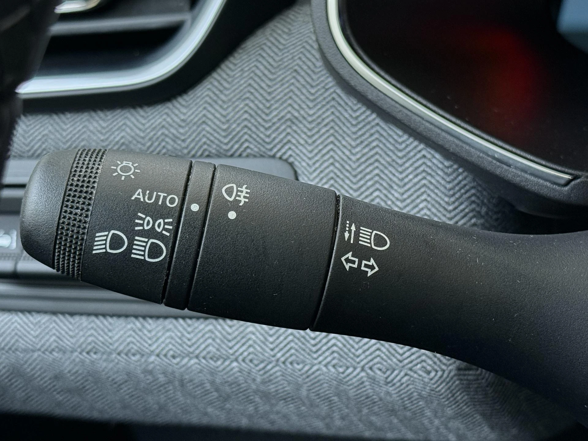 Renault-Clio-image-24