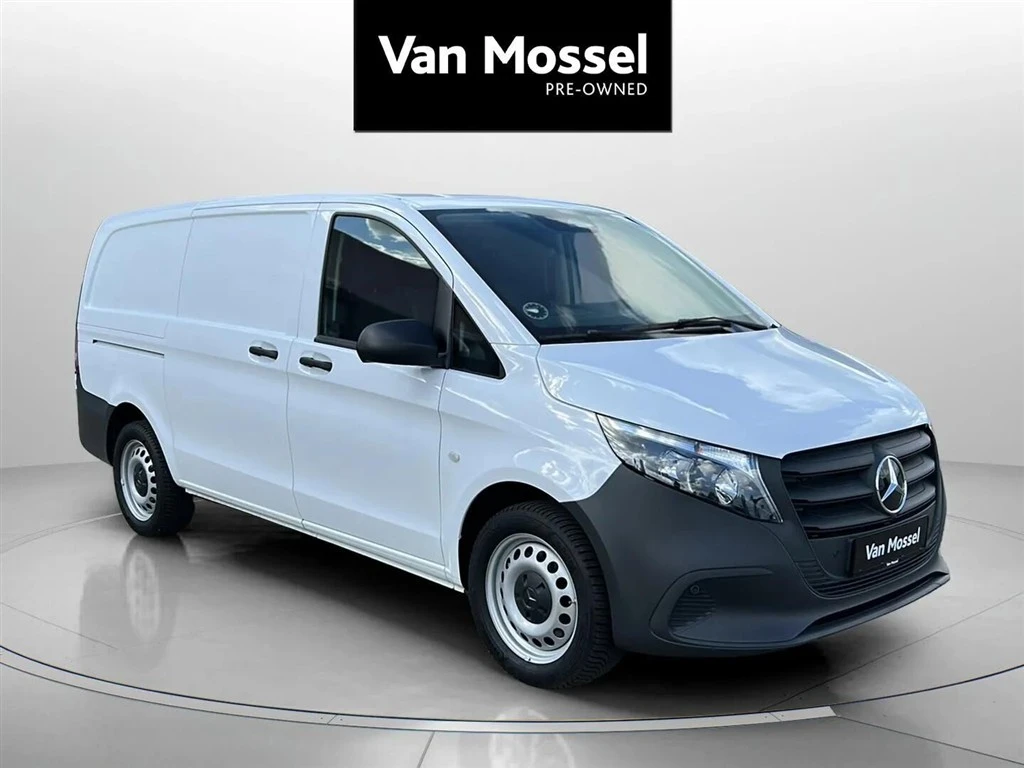 Mercedes-Benz-Vito-image-7