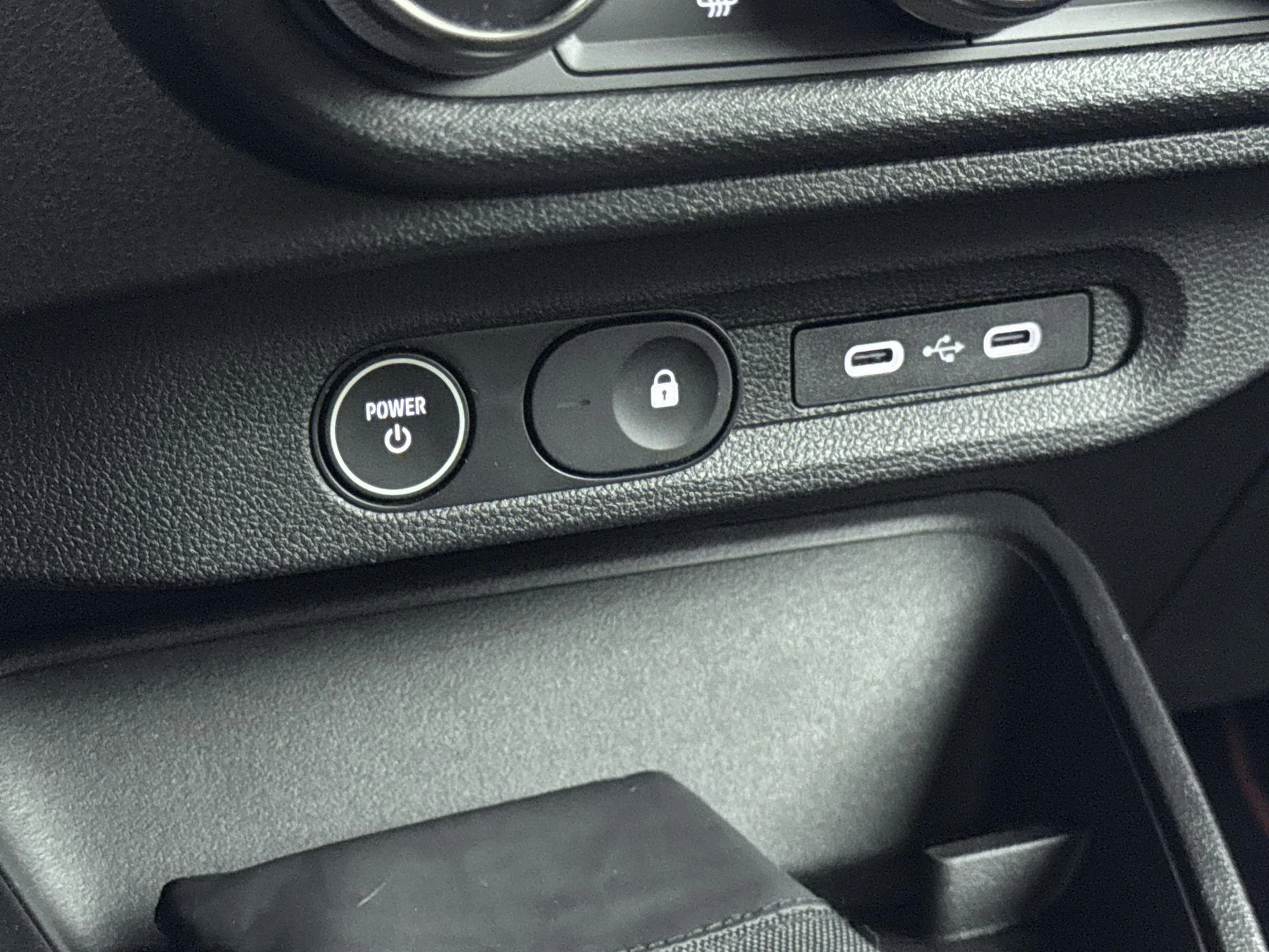 Renault-Twingo-image-27