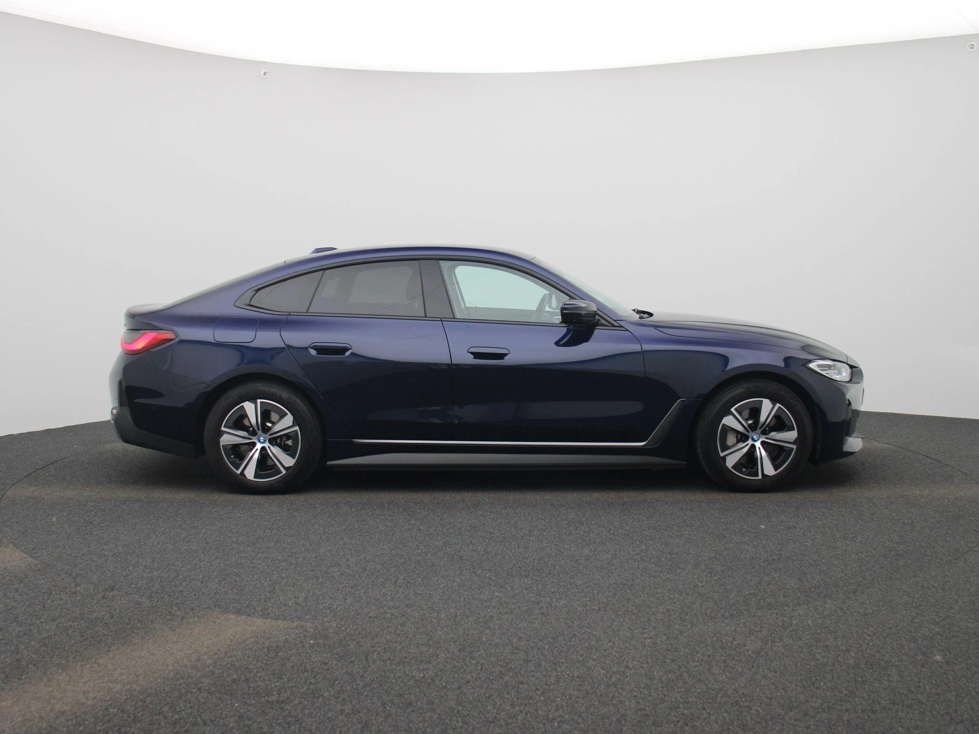 BMW i4 eDrive40