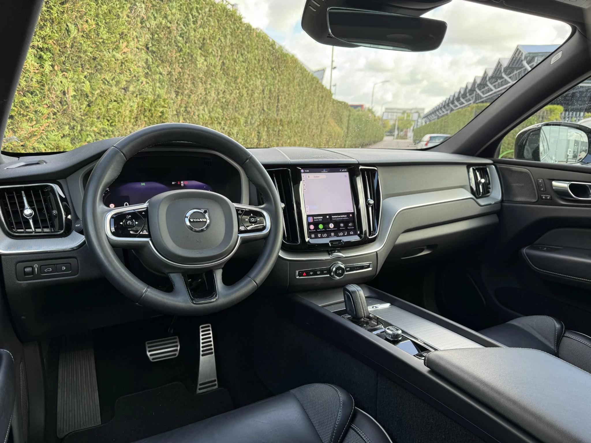 Volvo-XC60-image-1