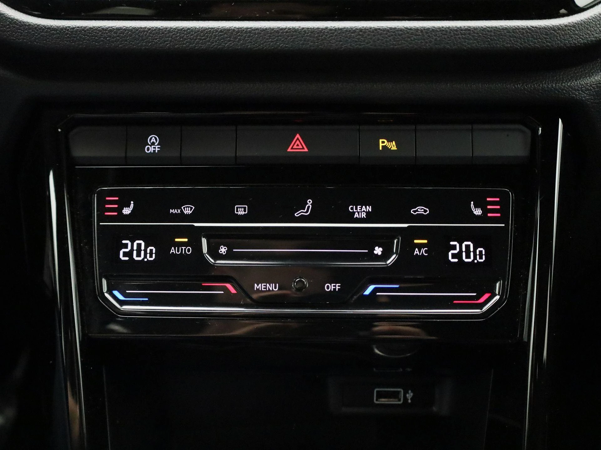Volkswagen-T-Roc-image-17