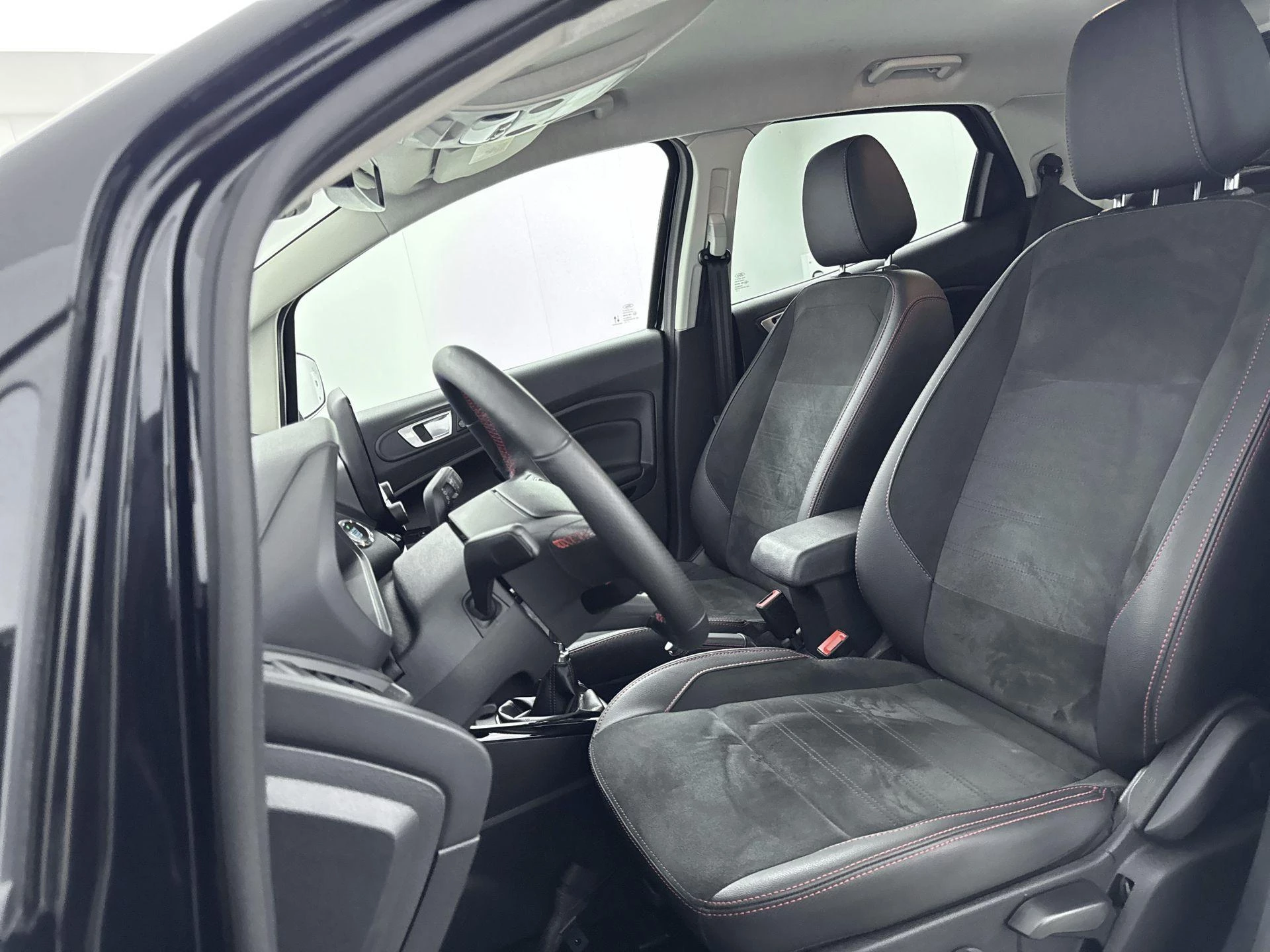 Ford-EcoSport-image-28