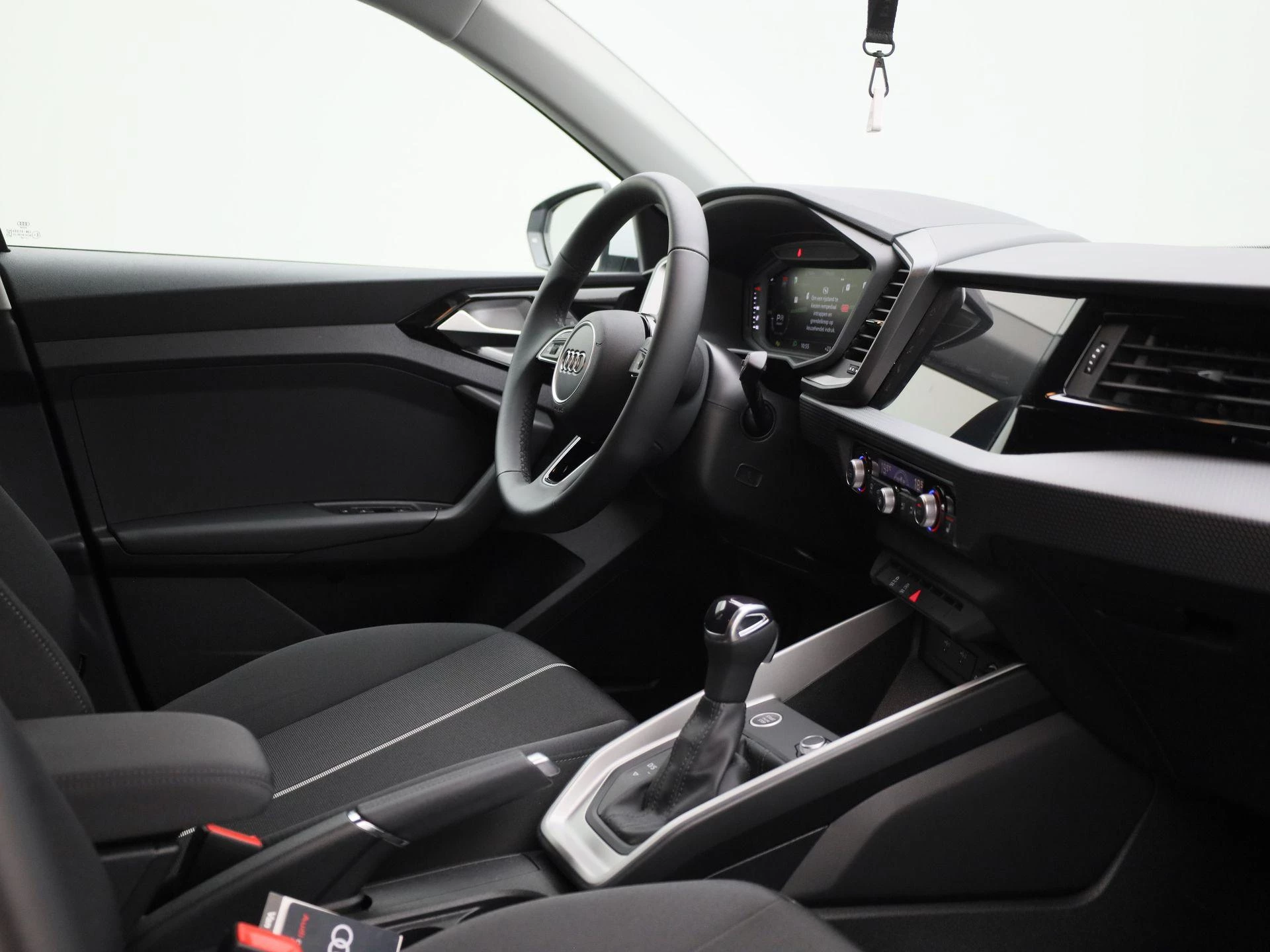 Audi-A1-image-32