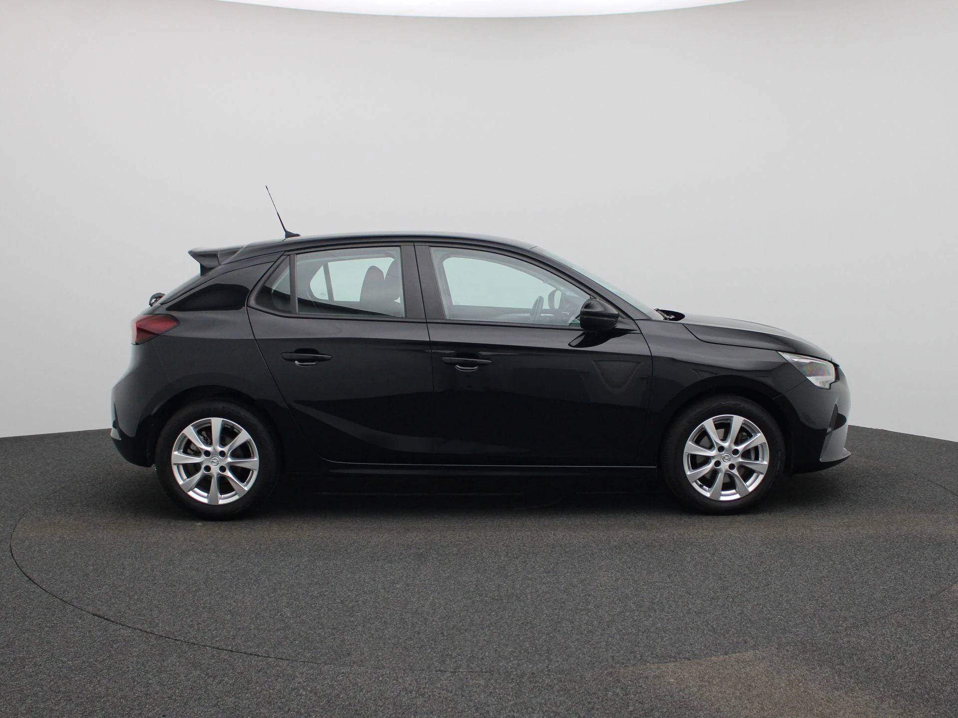 Opel-Corsa-image-5