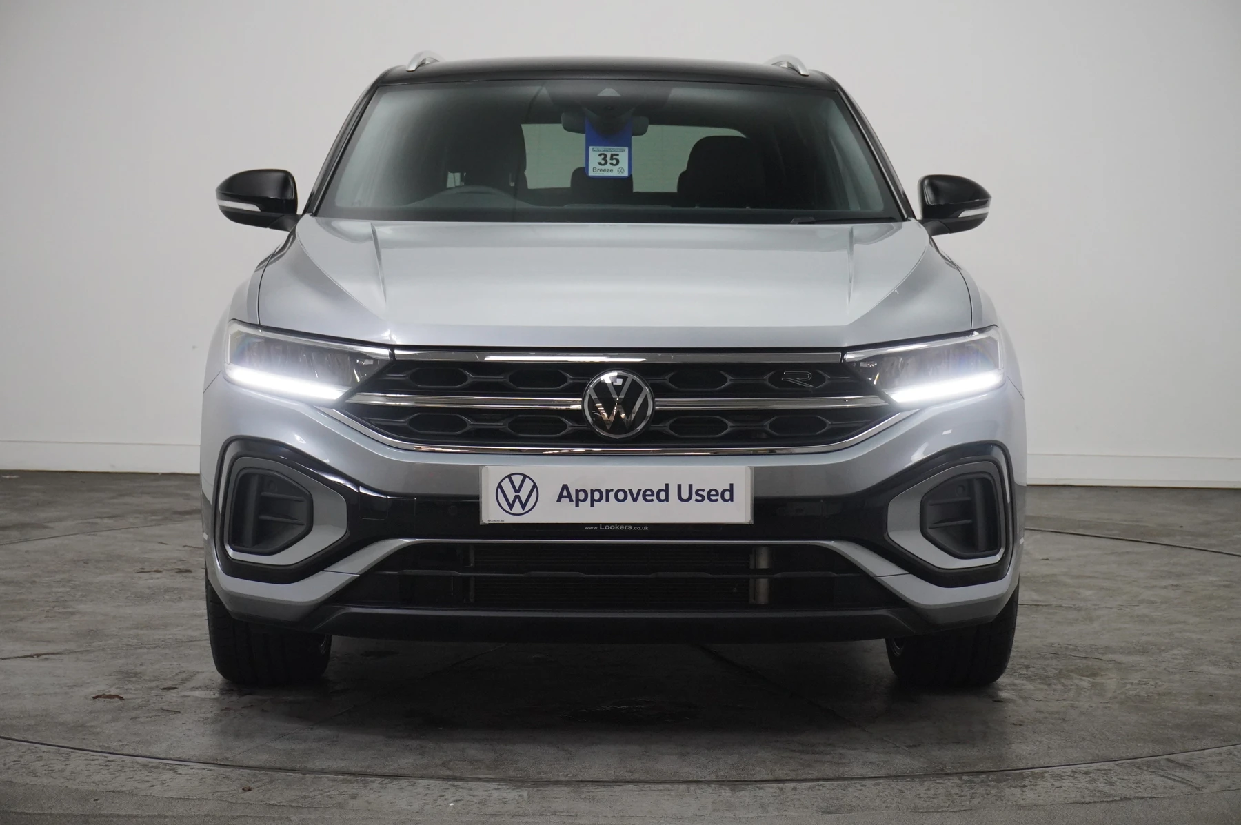 Volkswagen-T-Roc-image-6