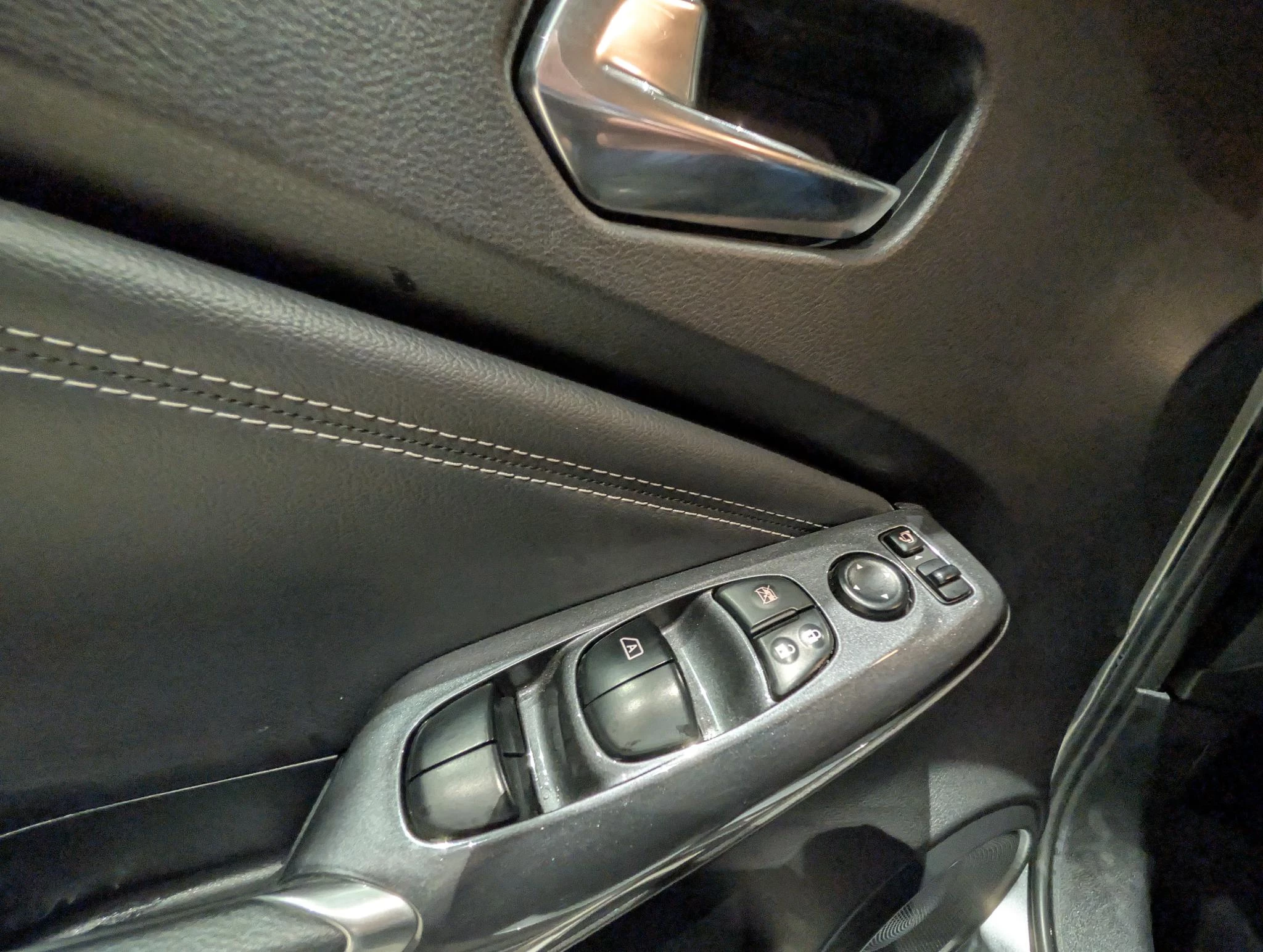 Nissan Juke 1.0 DIG-T 114 N-Design