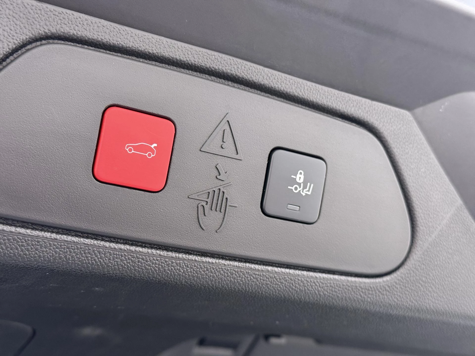 Opel-Grandland-image-4