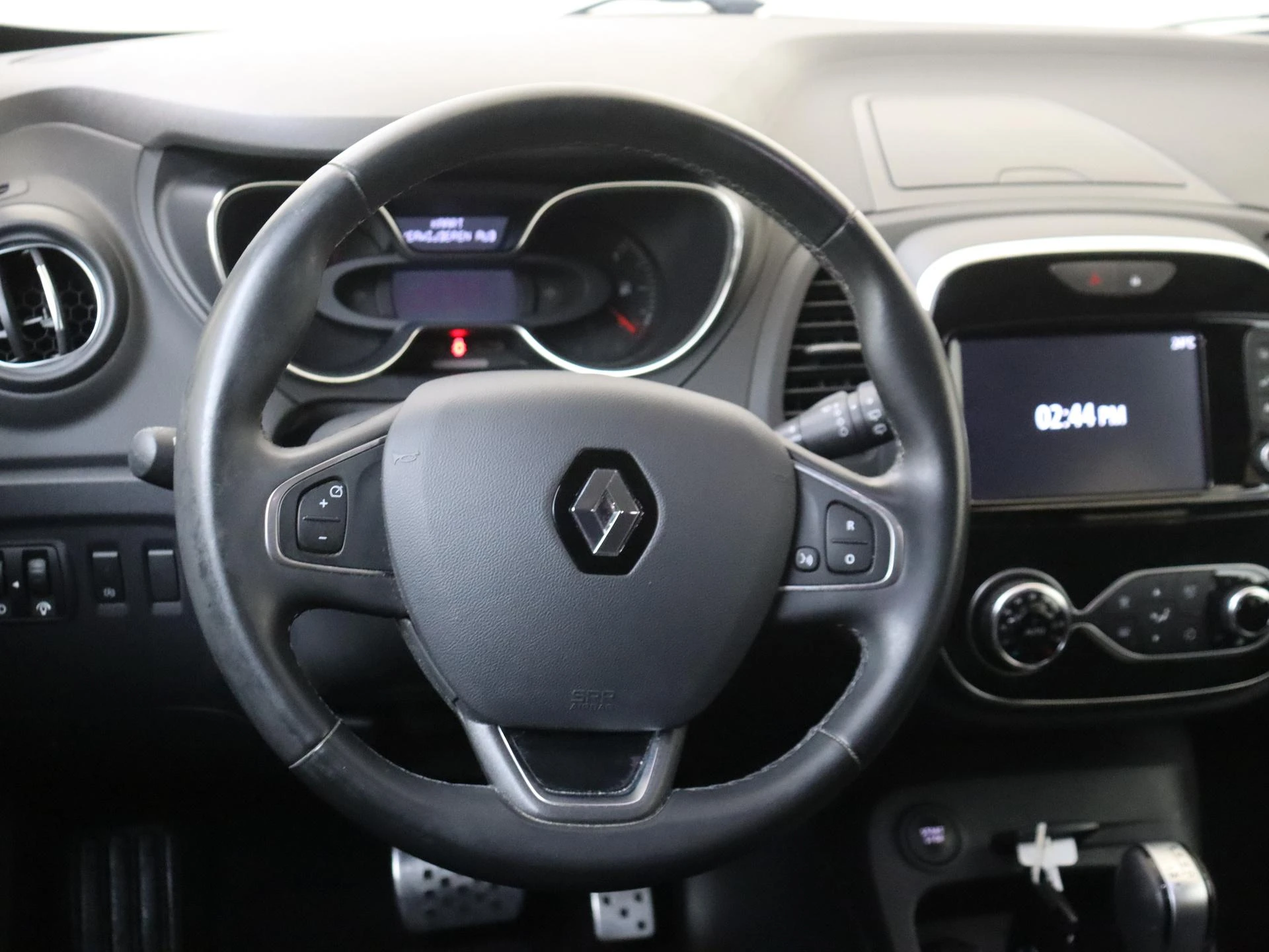Renault-Captur-image-9