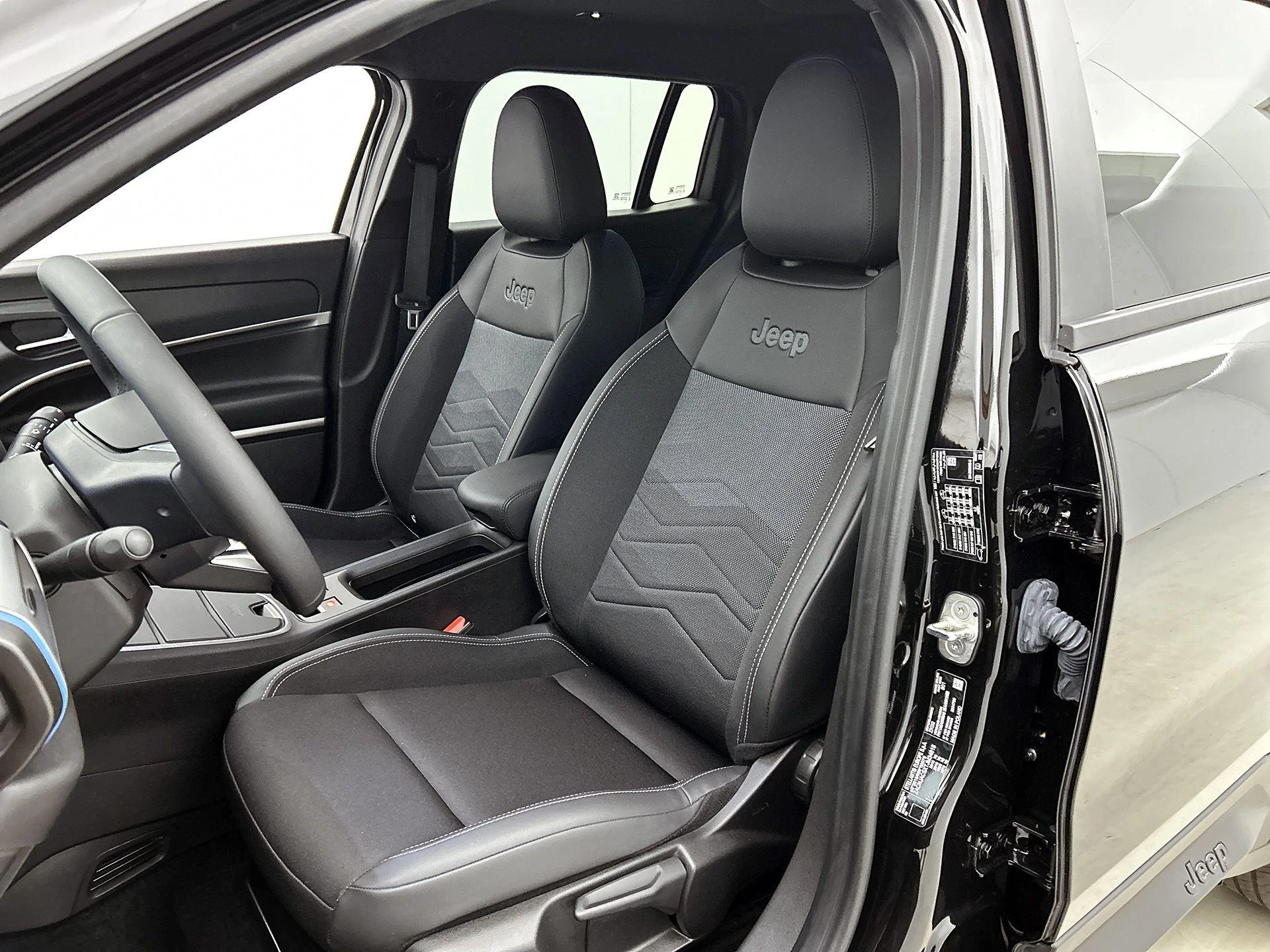 Jeep Avenger Summit 54 kWh