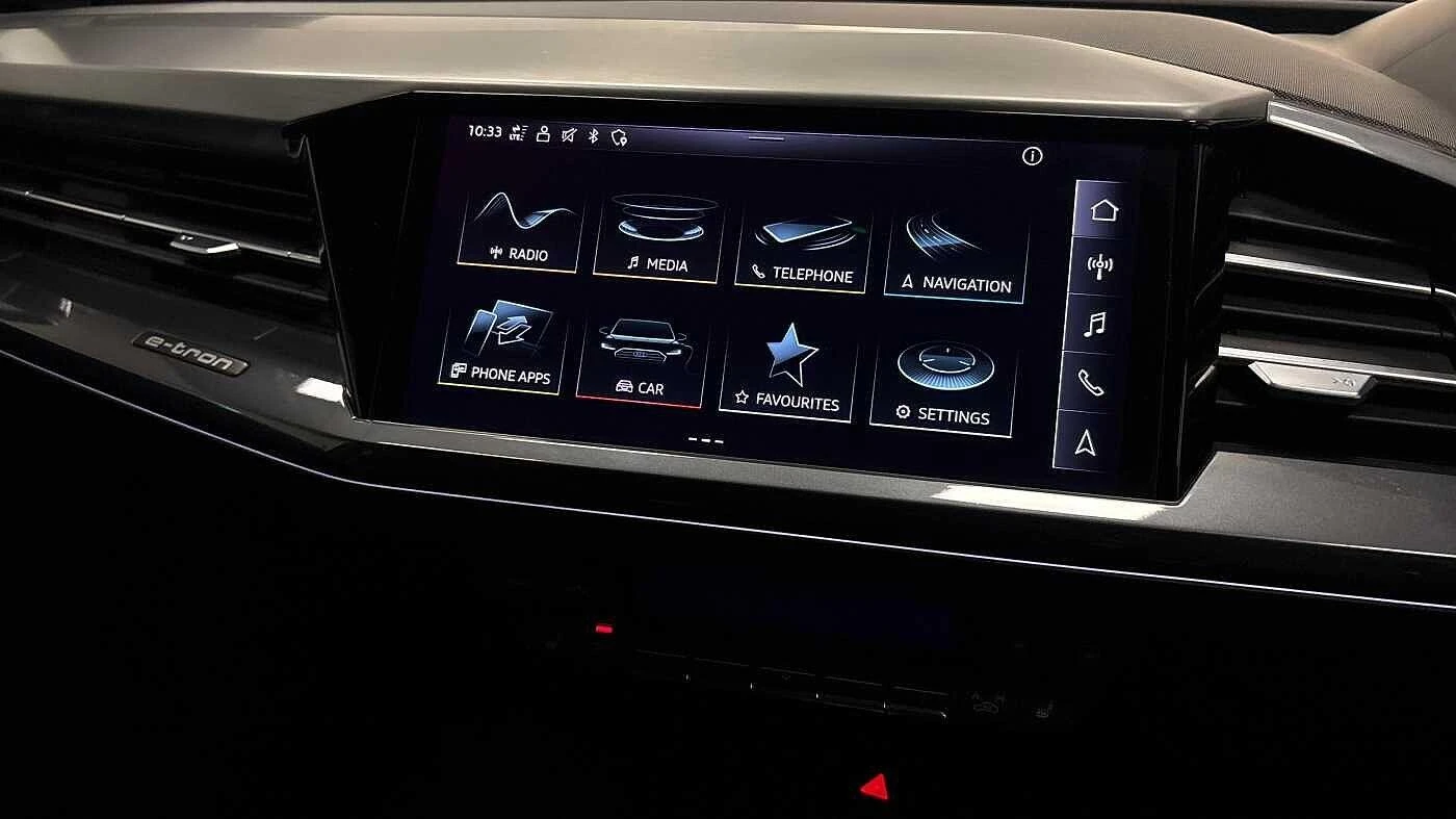 Audi-Q4 e-tron-image-7