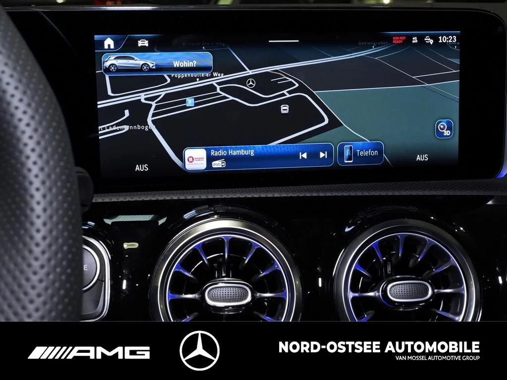 Mercedes-Benz A-Klasse 180 SPECIAL EDITION AMG ADVANCED+ KAM PANO SHZ AMG Line