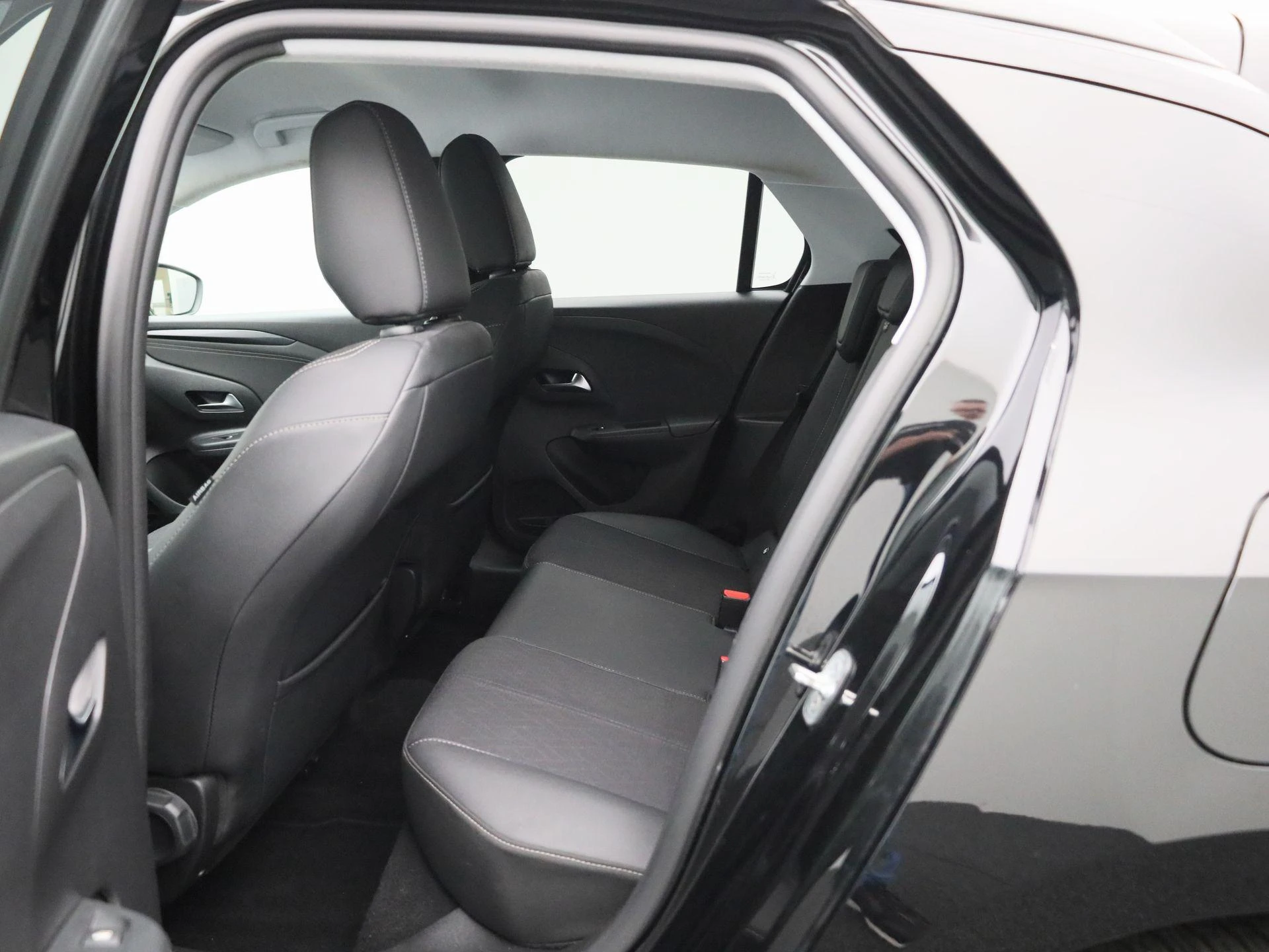 Opel-Corsa-image-9