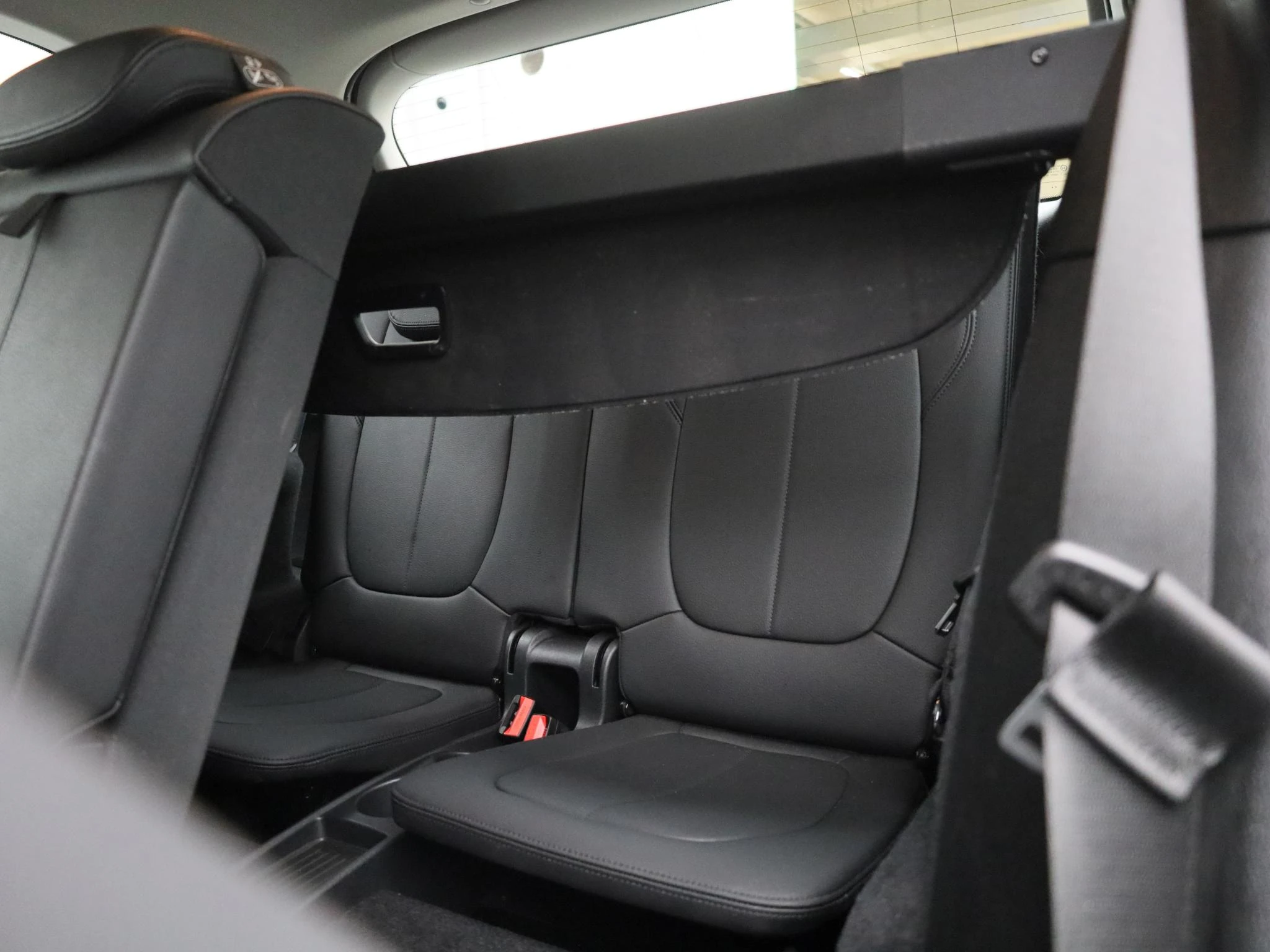 BMW-2 Reeks-image-12