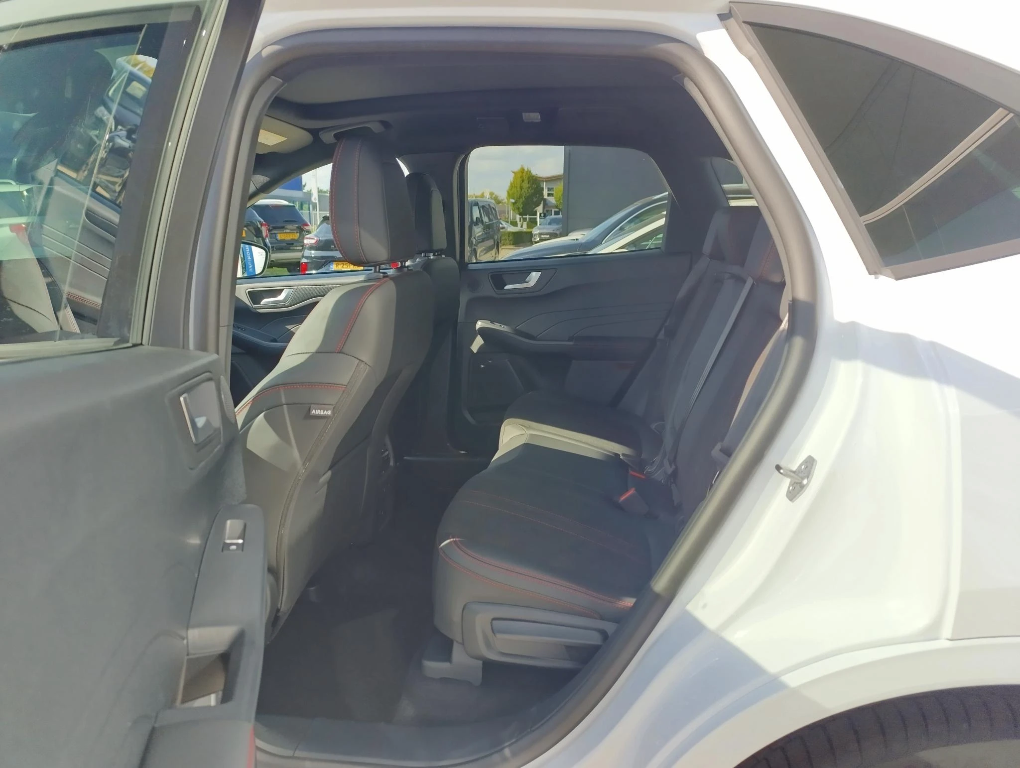Ford-Kuga-image-10