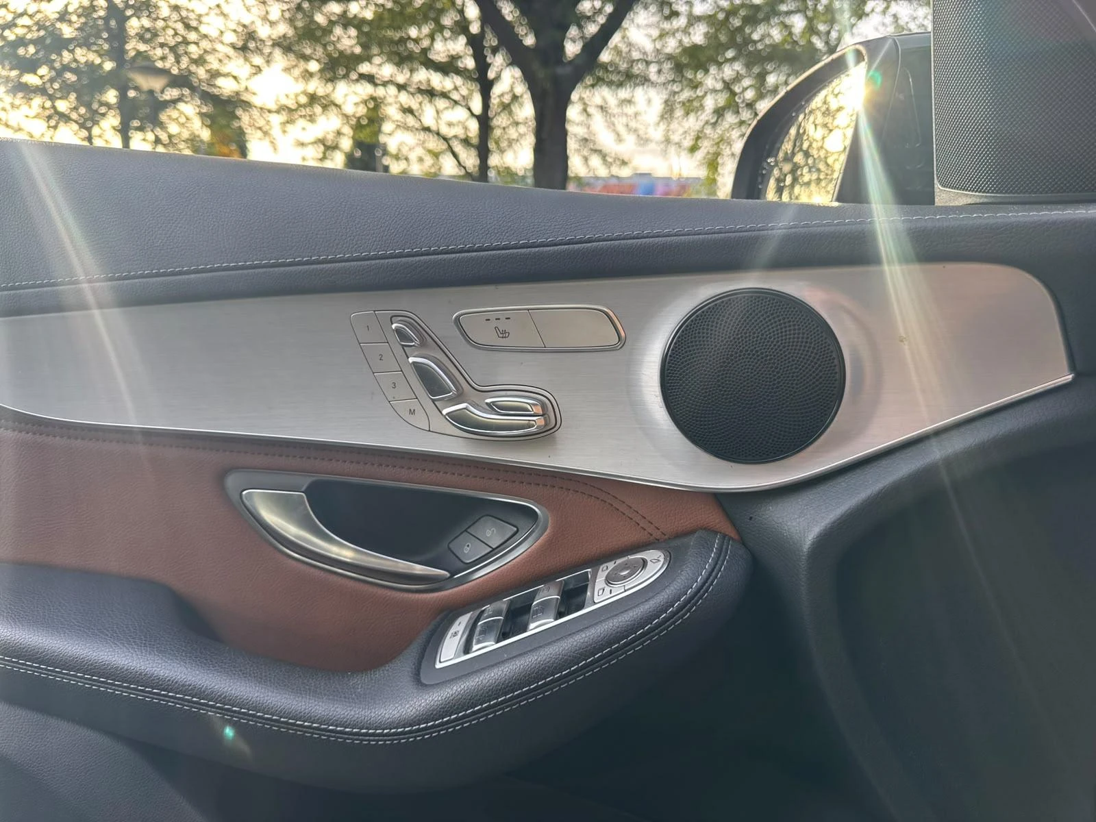 Mercedes-Benz-GLC-image-9