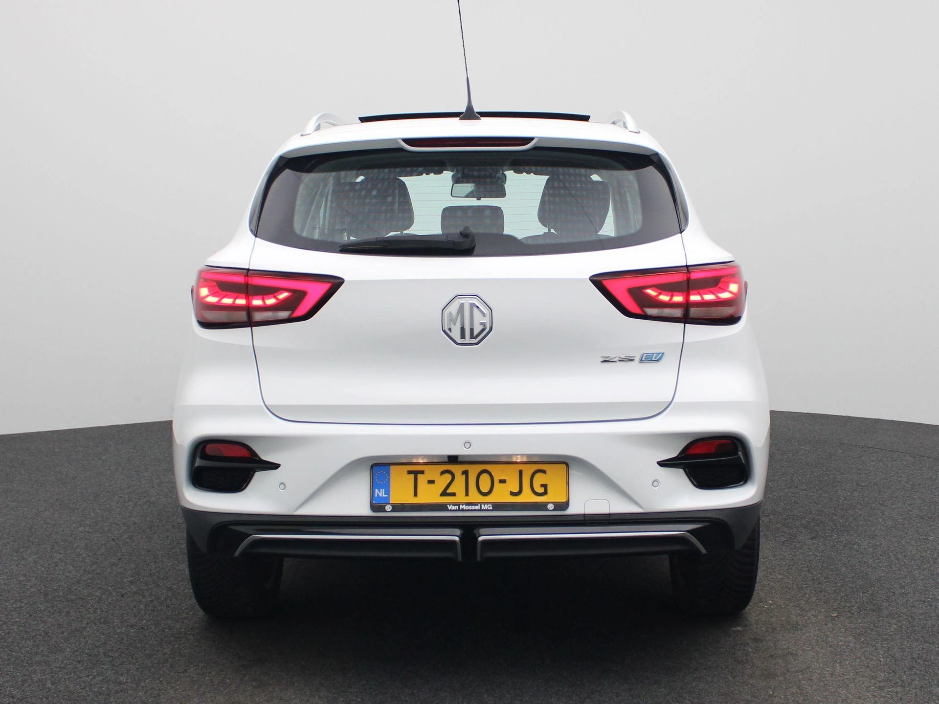 MG ZS EV Long Range Luxury 70 kWh