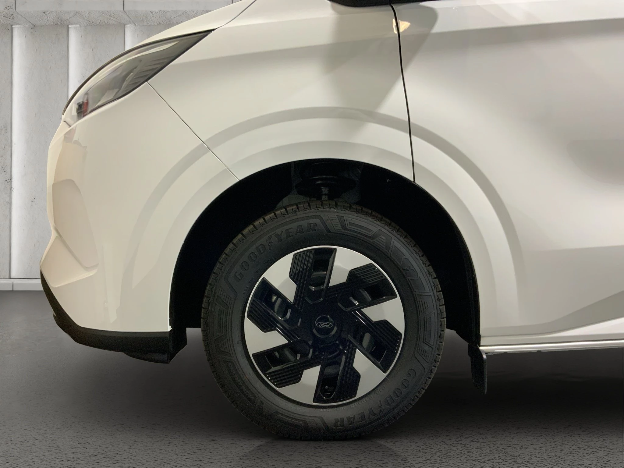 Ford-Transit Custom-image-8