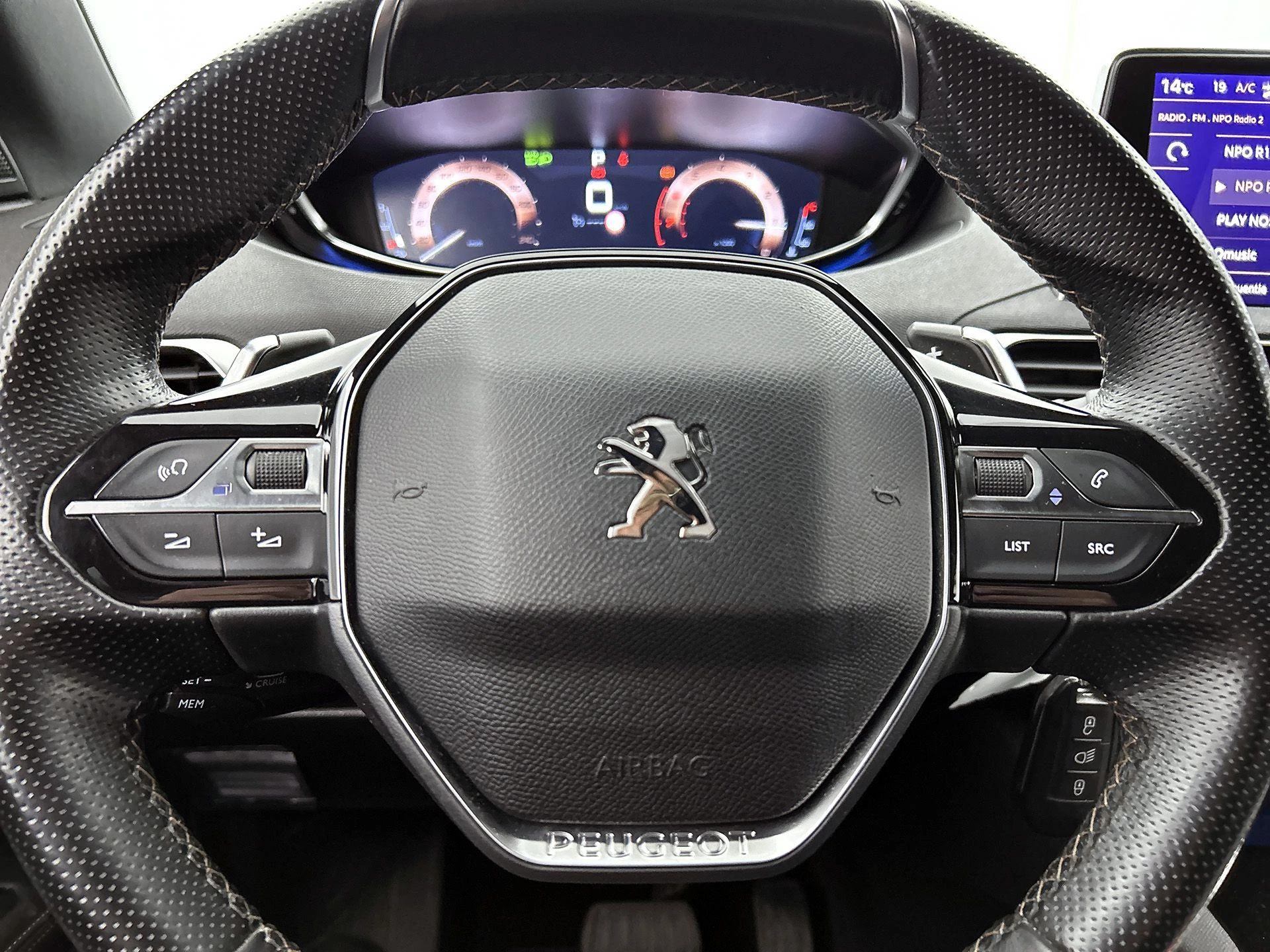 Peugeot-5008-image-37