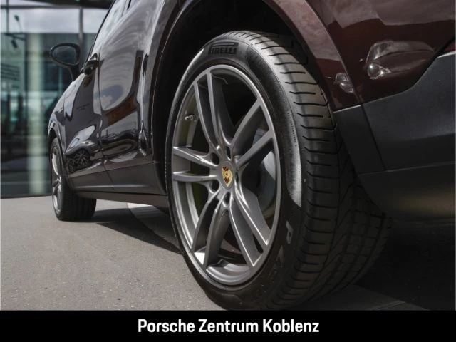 Porsche-Cayenne-image-10