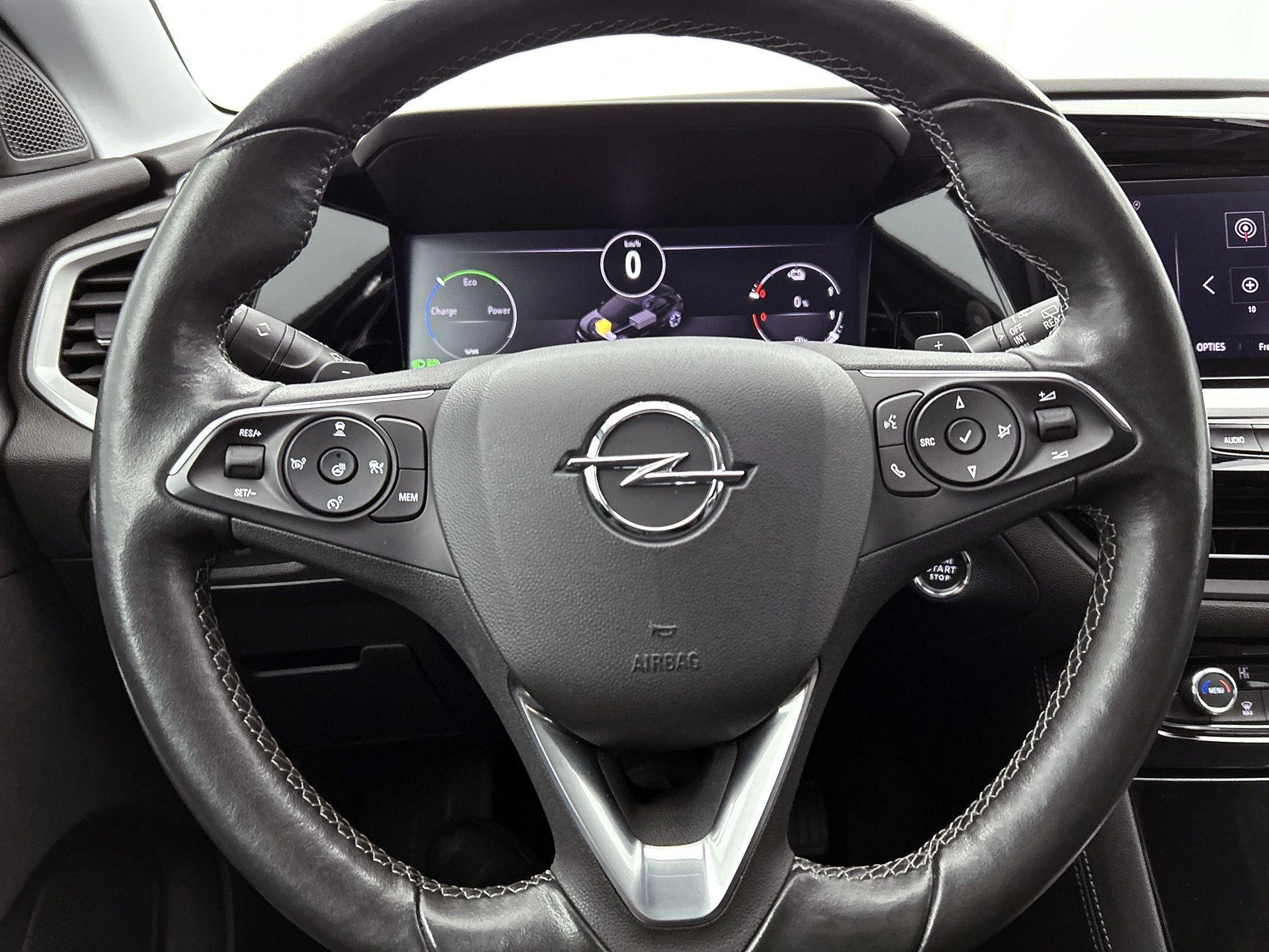 Opel-Grandland-image-24