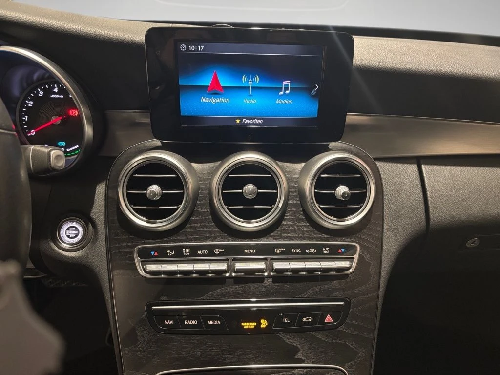 Mercedes-Benz-C-Klasse 200-image-6
