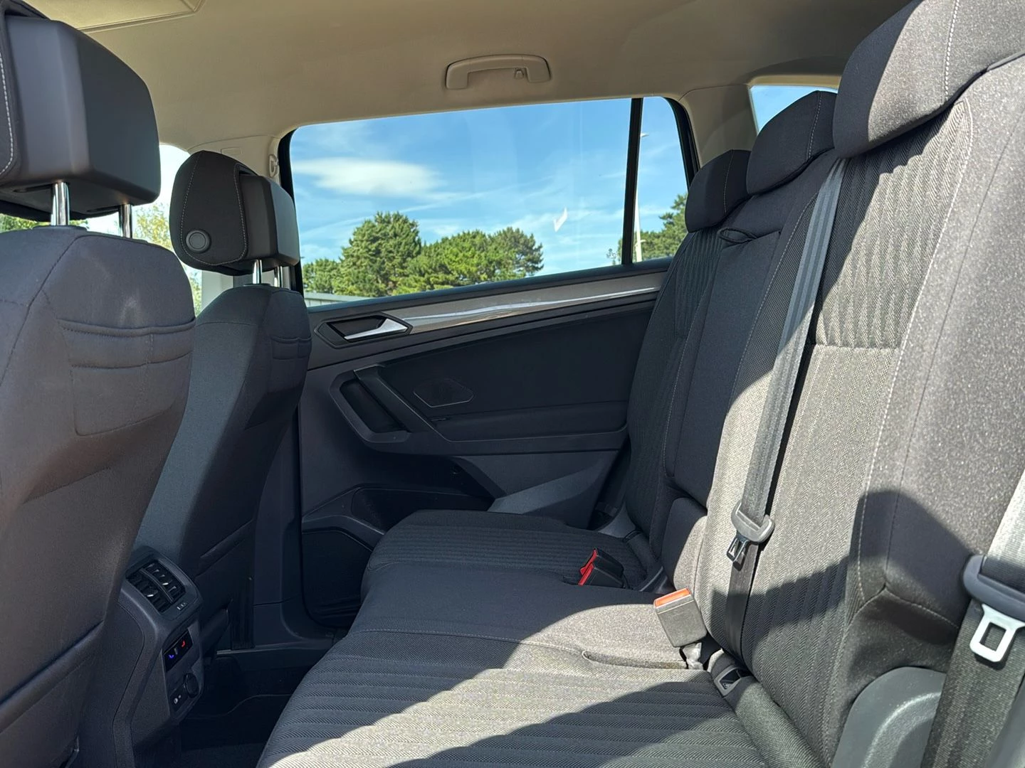Volkswagen Tiguan Allspace 1.5 TSI Life 5dr DSG