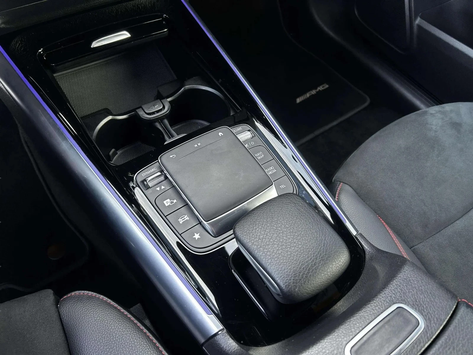 Mercedes-Benz-EQA-image-12