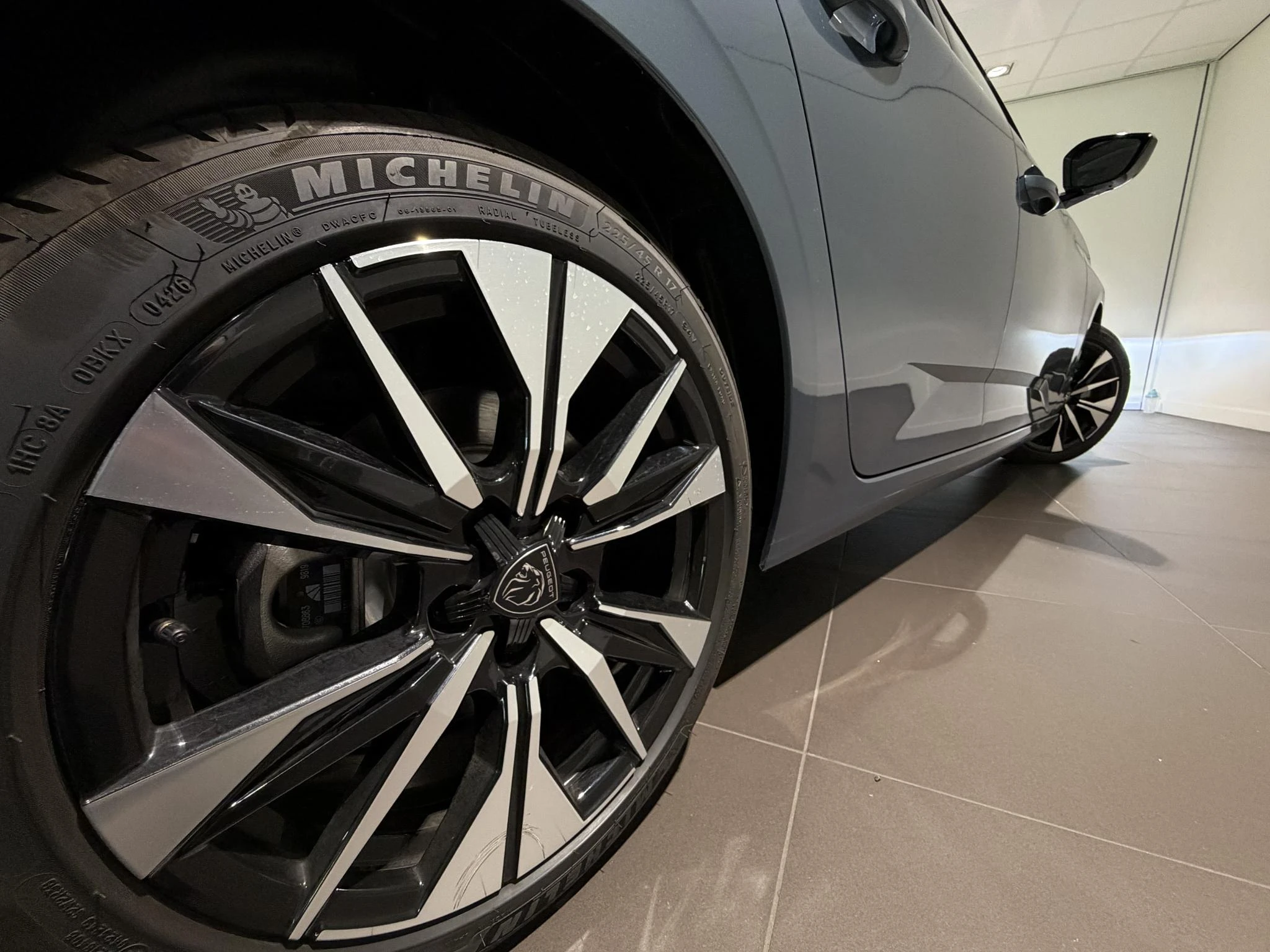 Peugeot-308-image-18