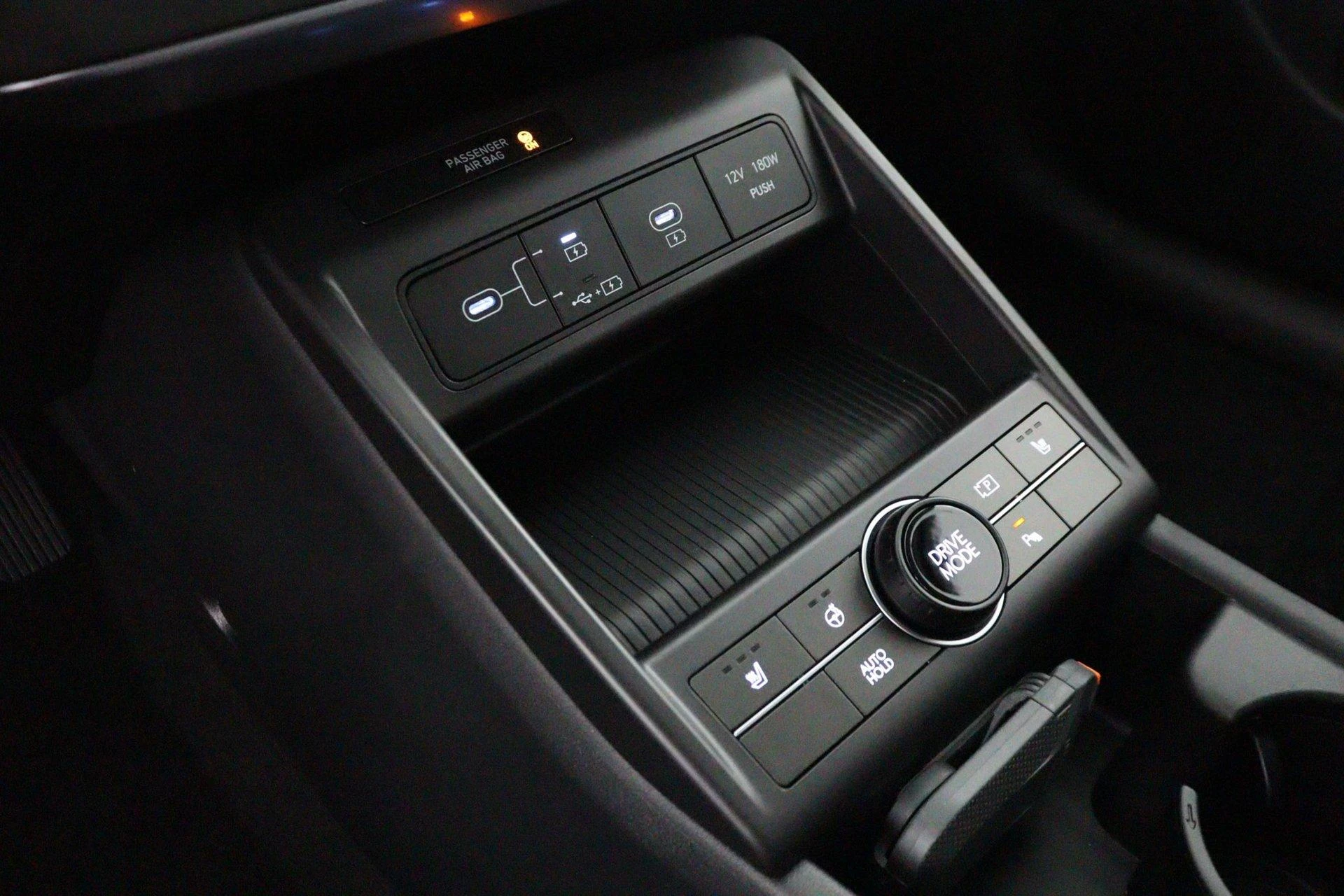 Hyundai-Kona-image-59