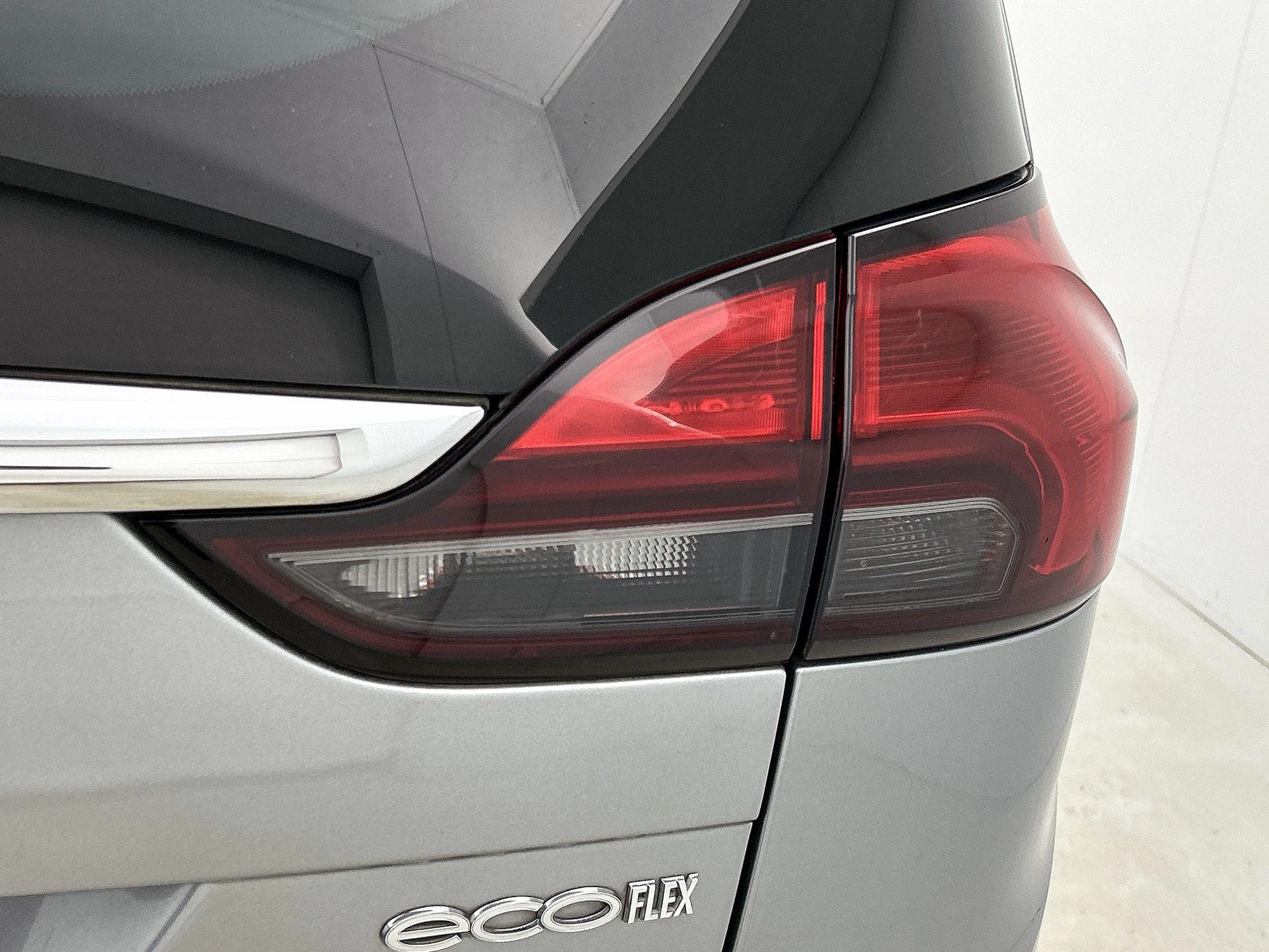 Opel-Zafira Tourer-image-14