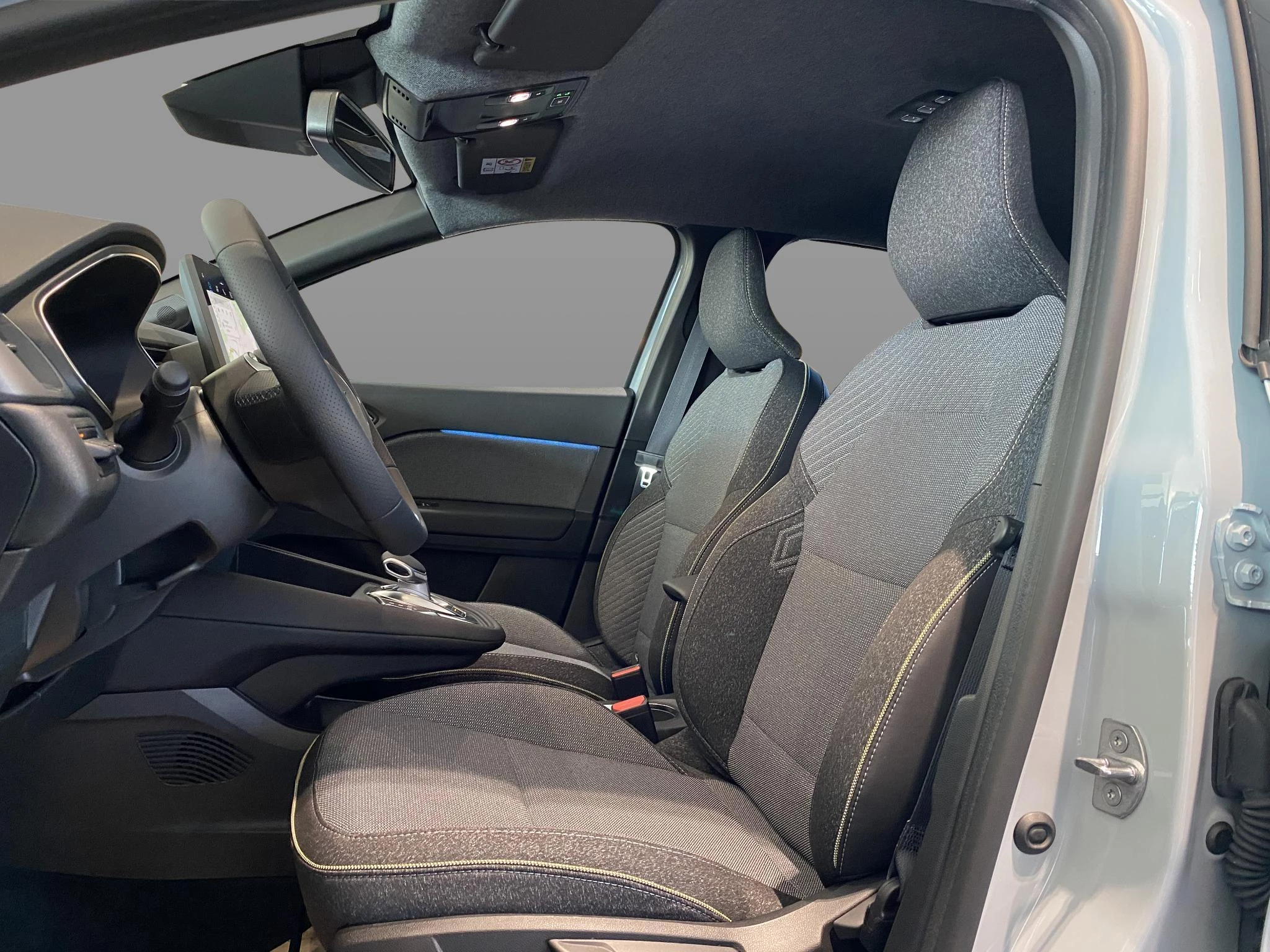 Renault-Captur-image-12