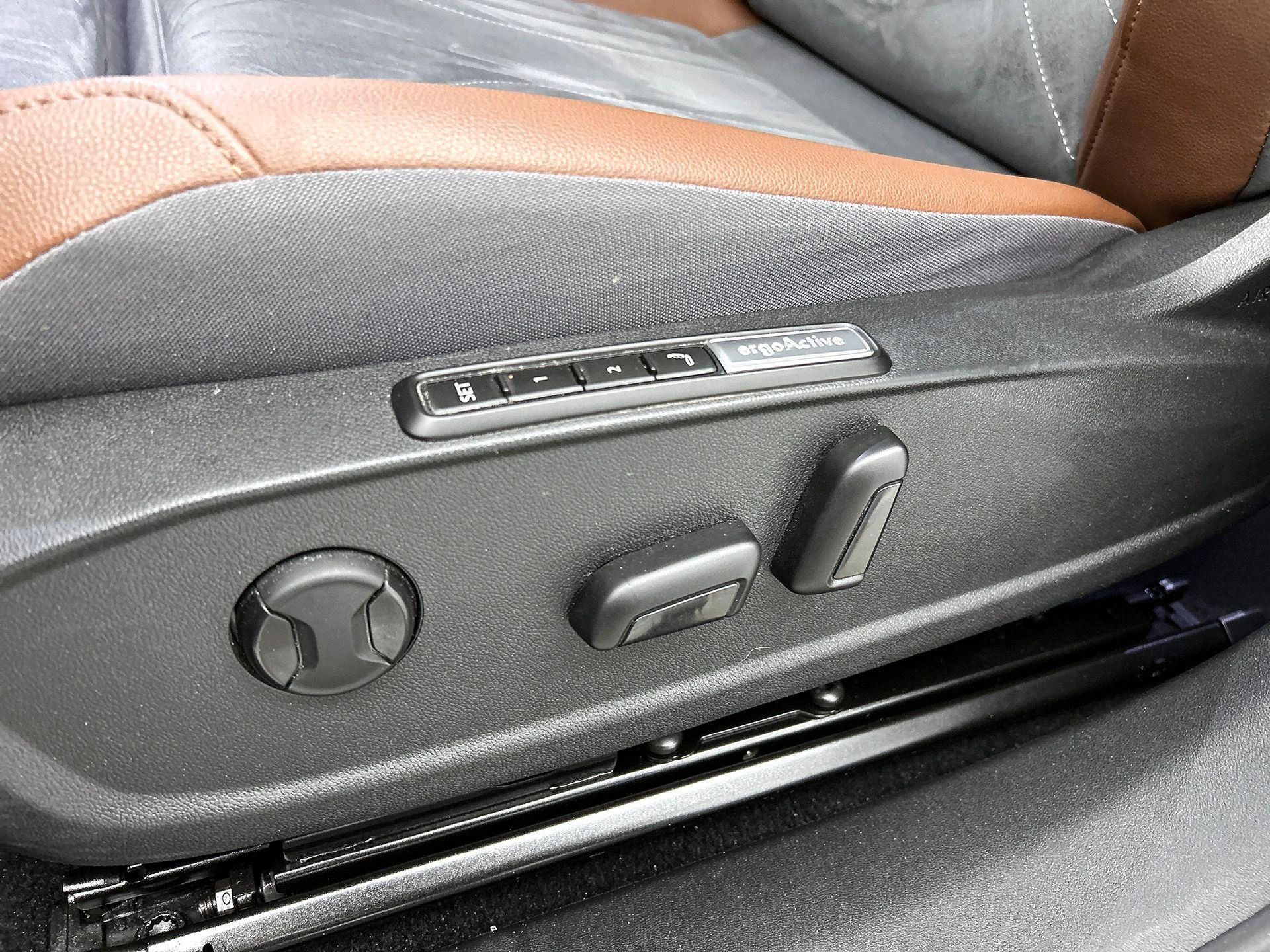 Volkswagen-ID.4-image-28
