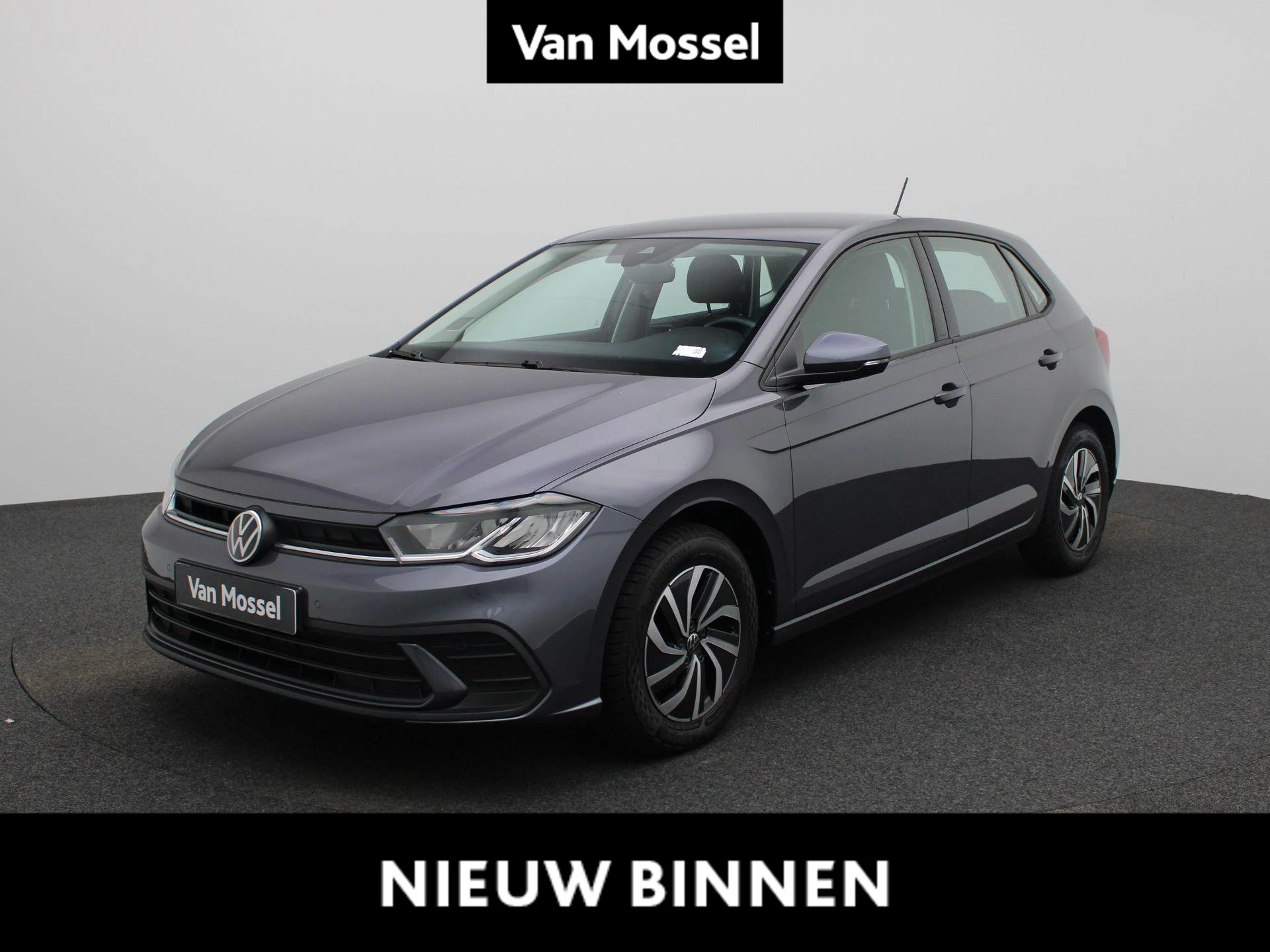 Volkswagen-Polo-image-0