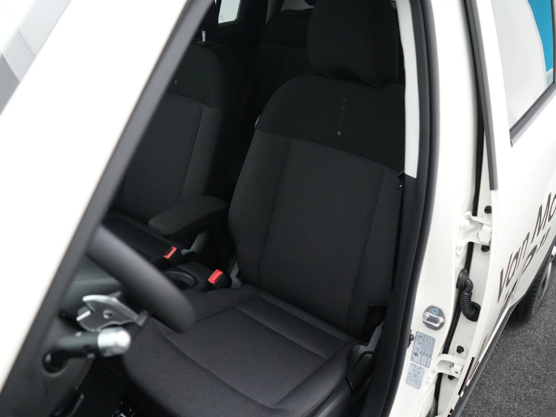 Hyundai-Inster-image-6