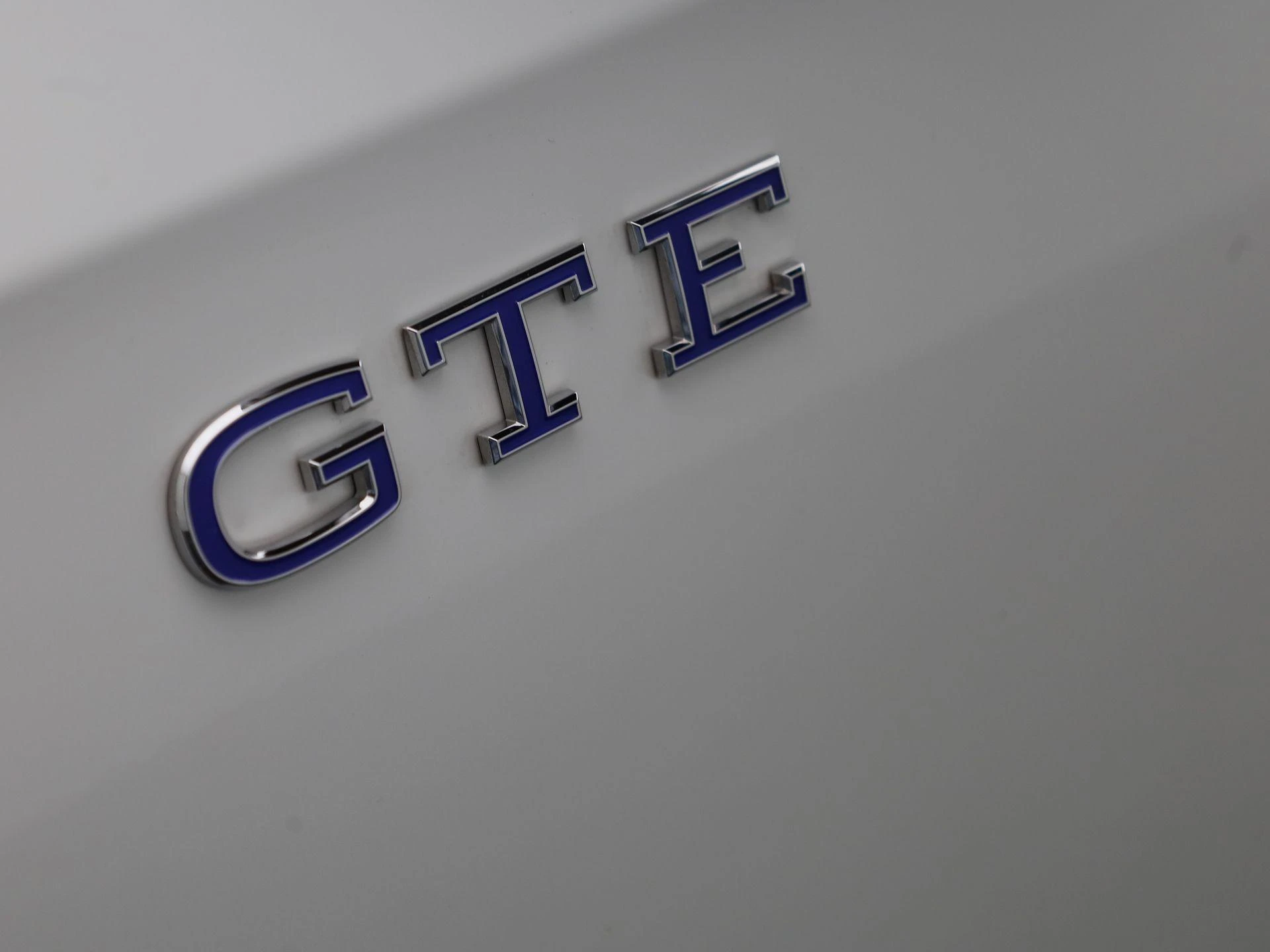 Volkswagen-Golf-image-17