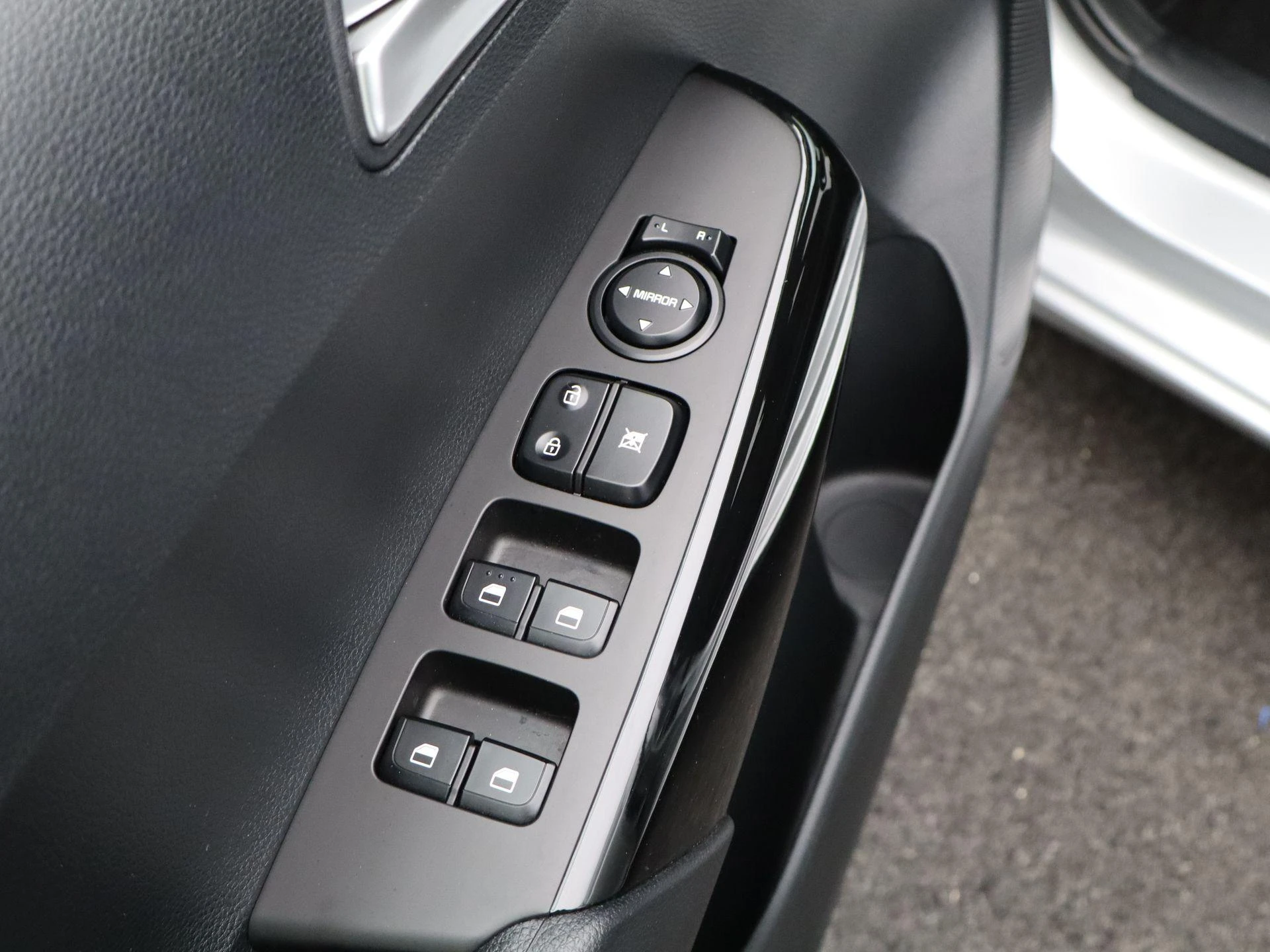 Kia-Picanto-image-25