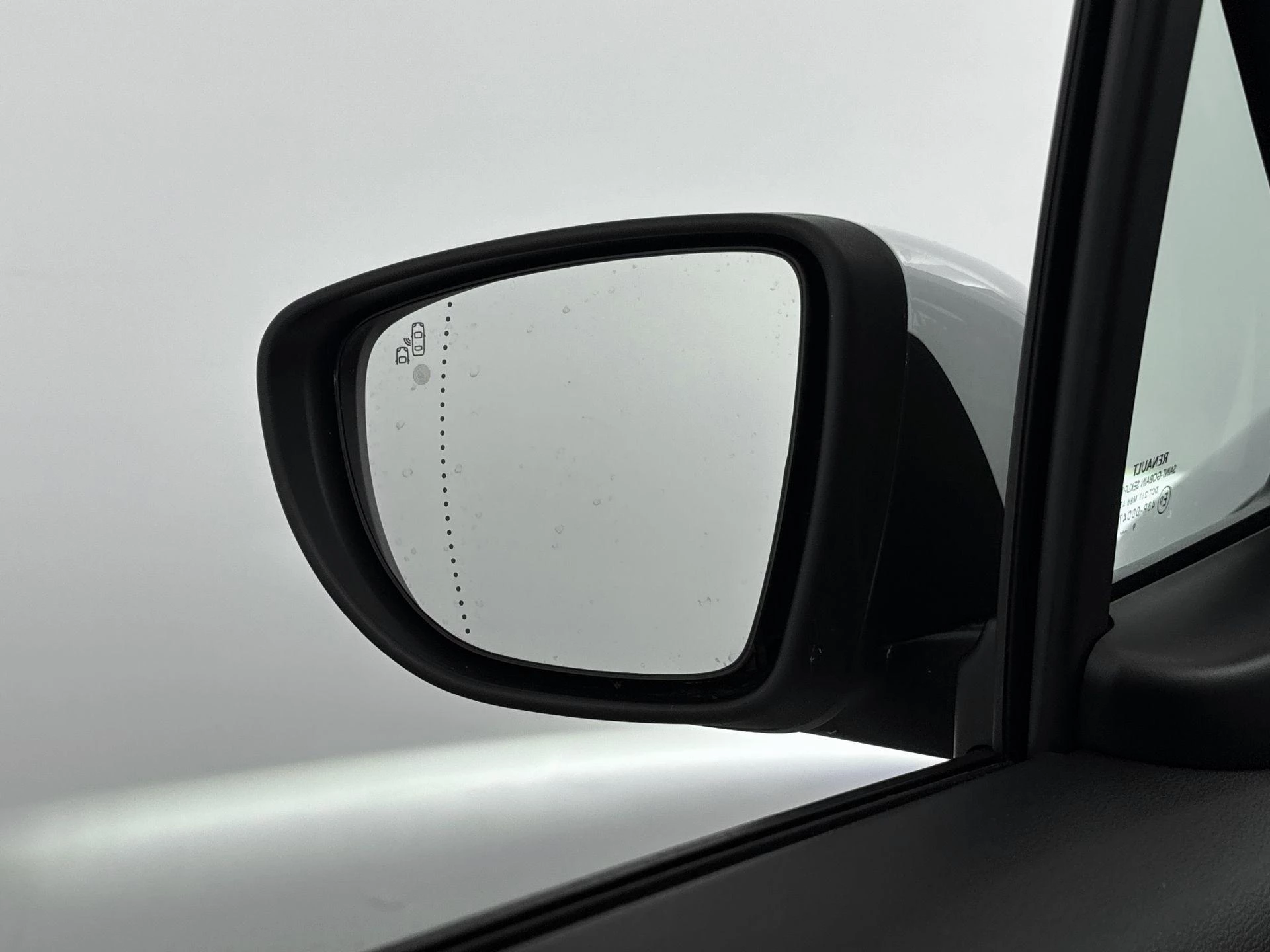 Renault-ZOE-image-17