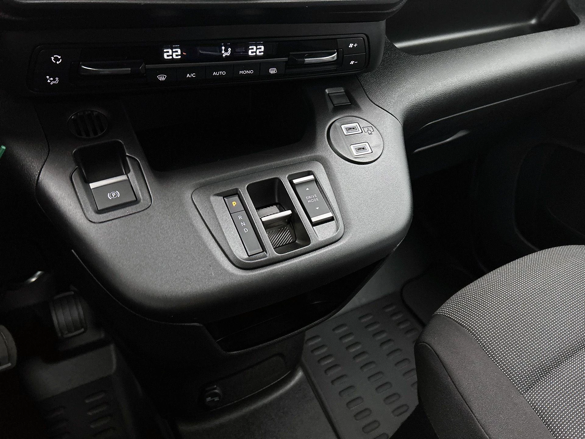 Opel-Combo-e-image-13