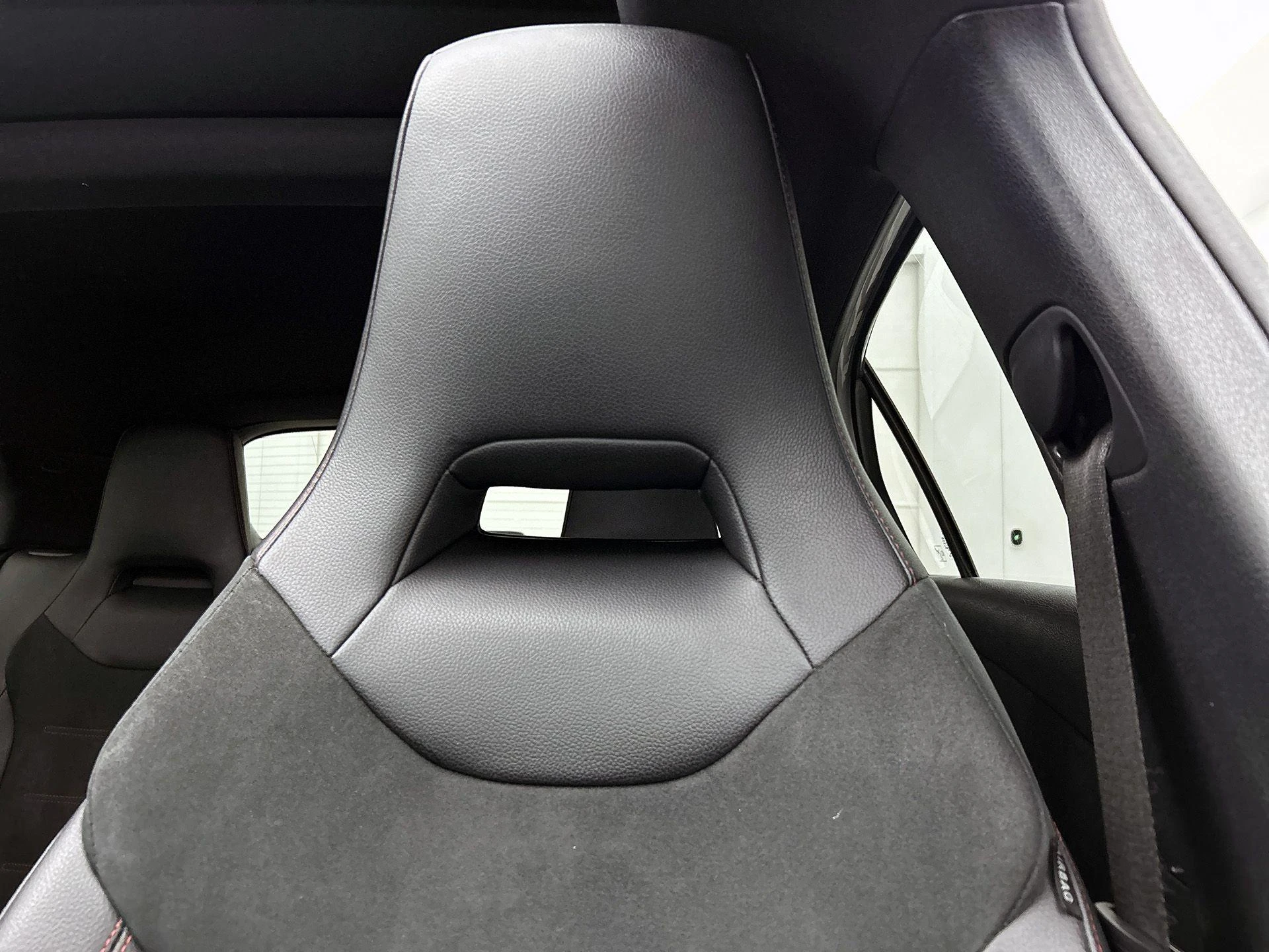 Mercedes-Benz-A-Klasse-image-15