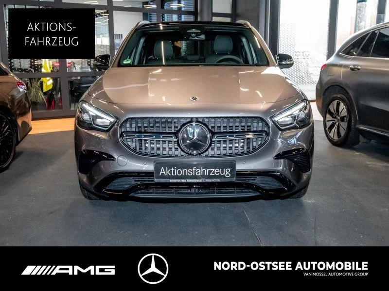 Mercedes-Benz GLA 180 PROGRESSIVE NIGHT PANO AHK DISTRON SOUND Progressive