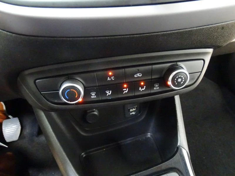 Opel-Crossland X-image-17