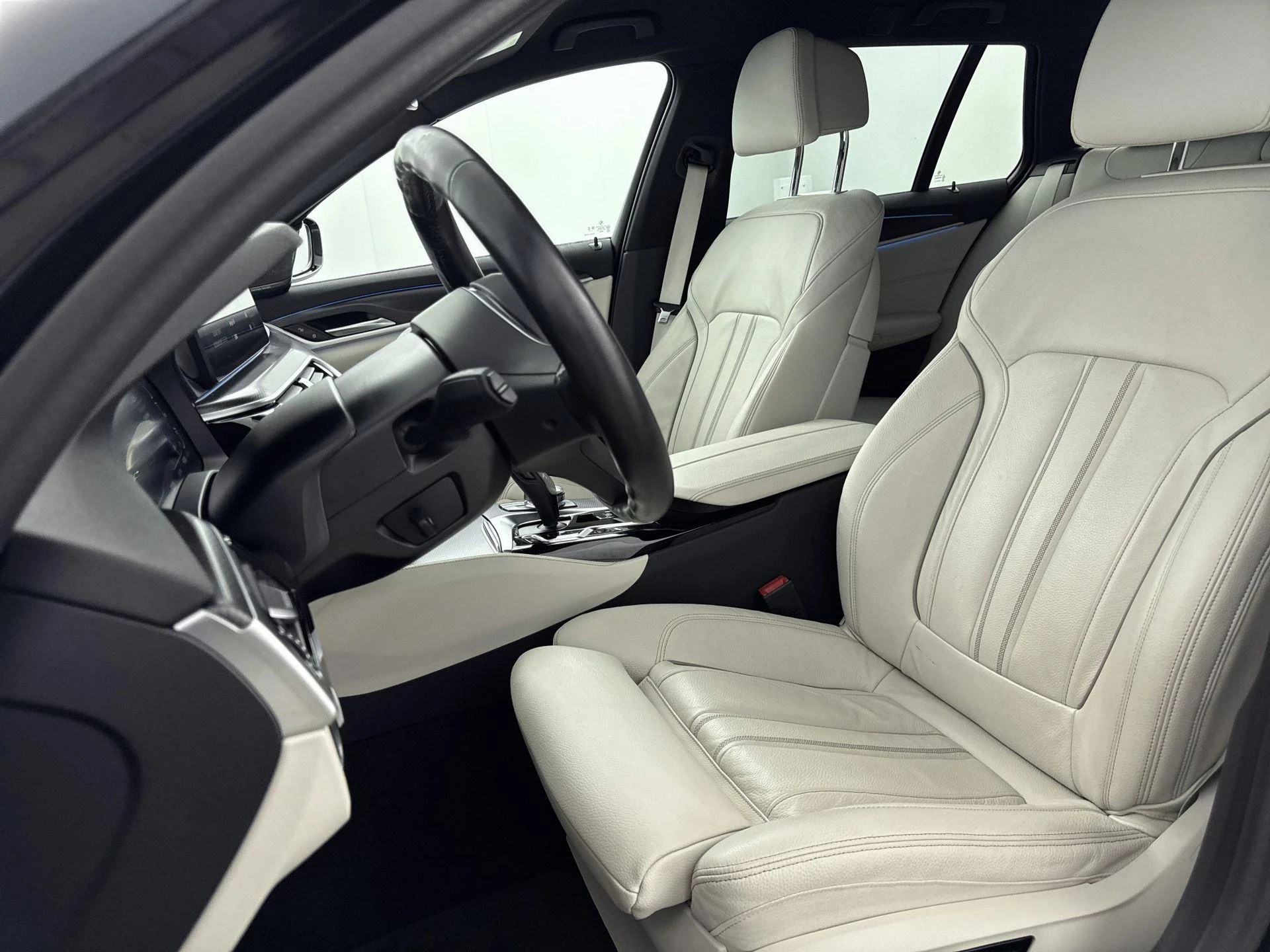 BMW-5 Serie-image-27