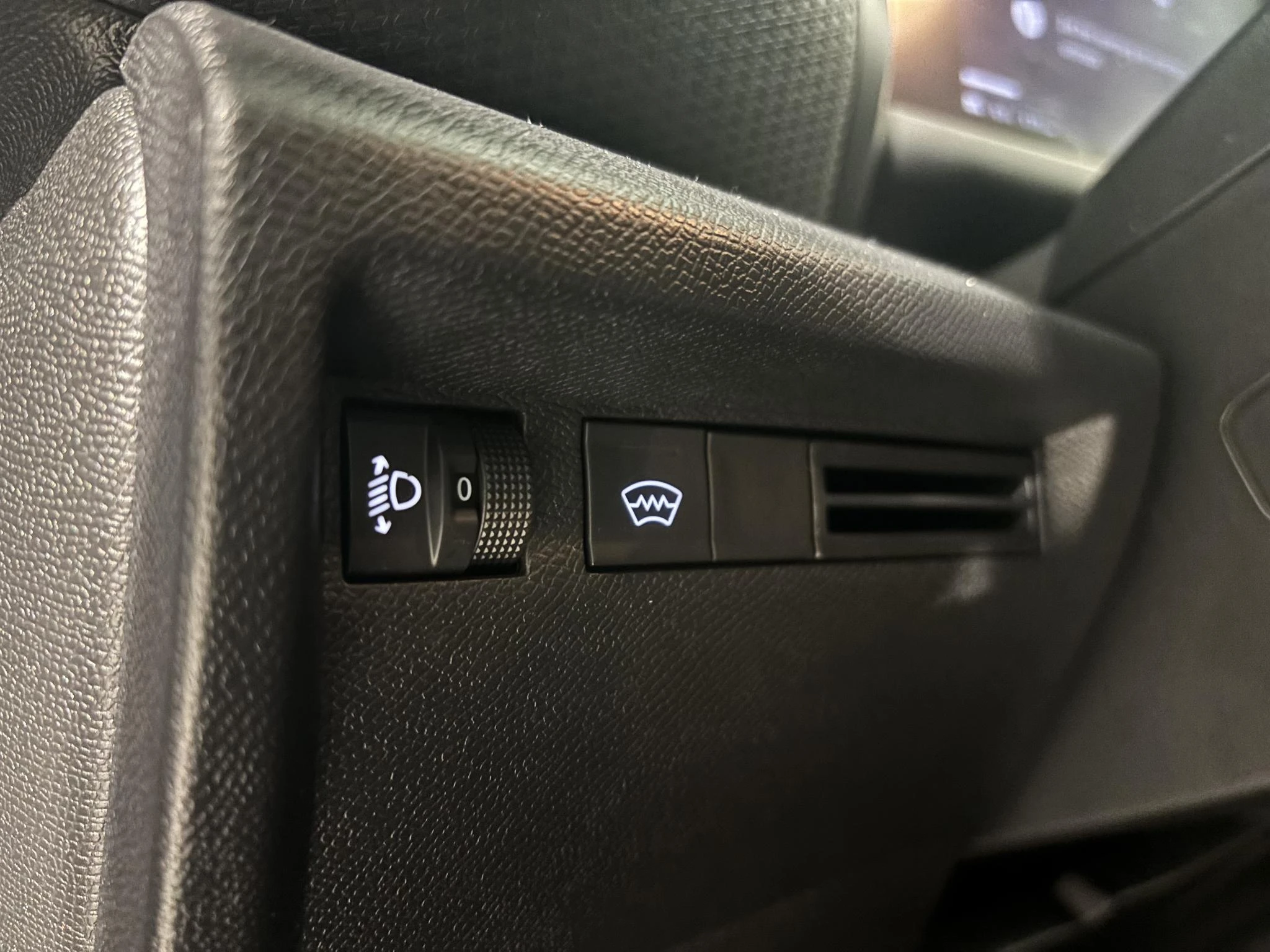 Citroën-ë-C4-image-18