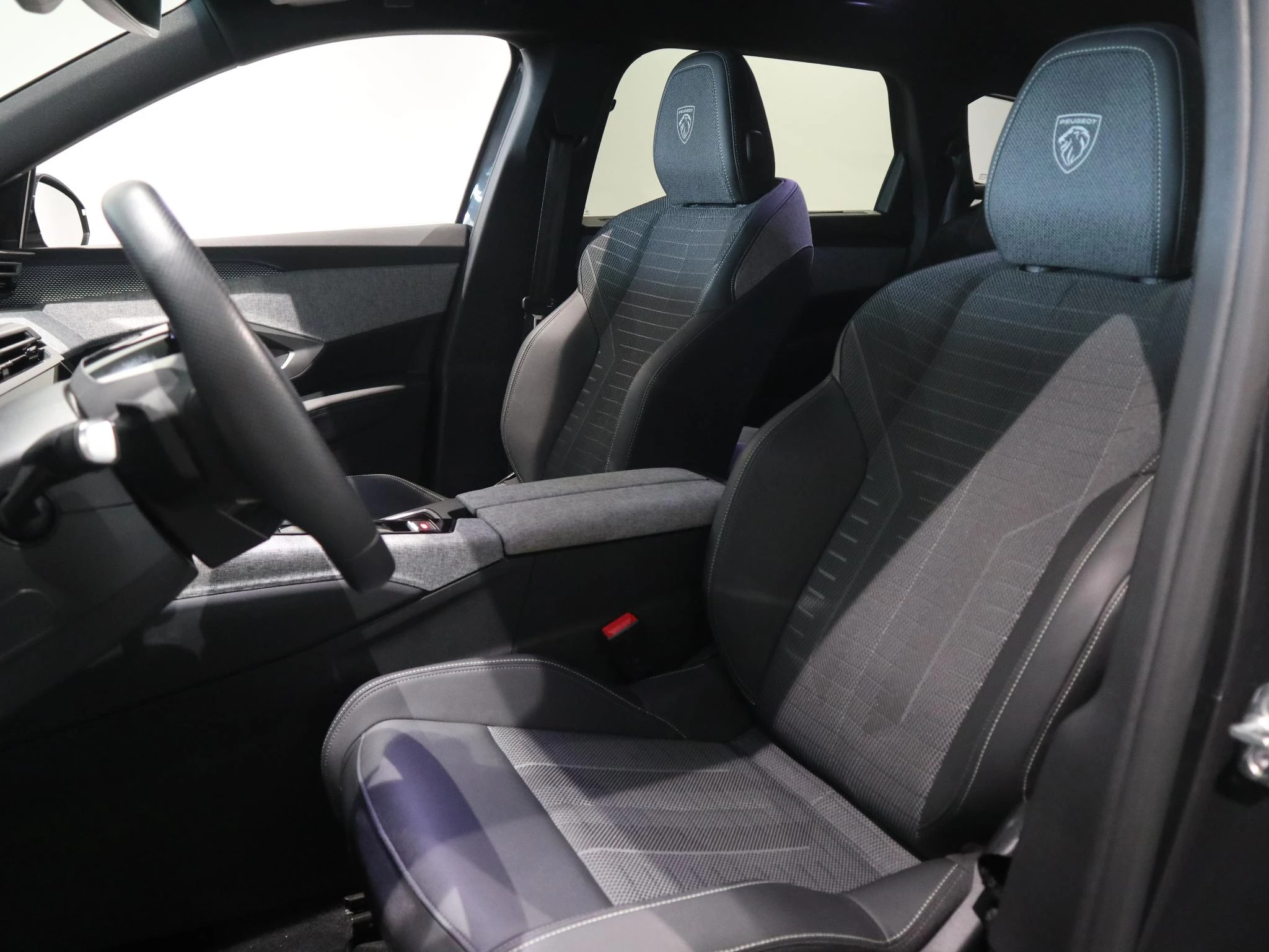 Peugeot-5008-image-7